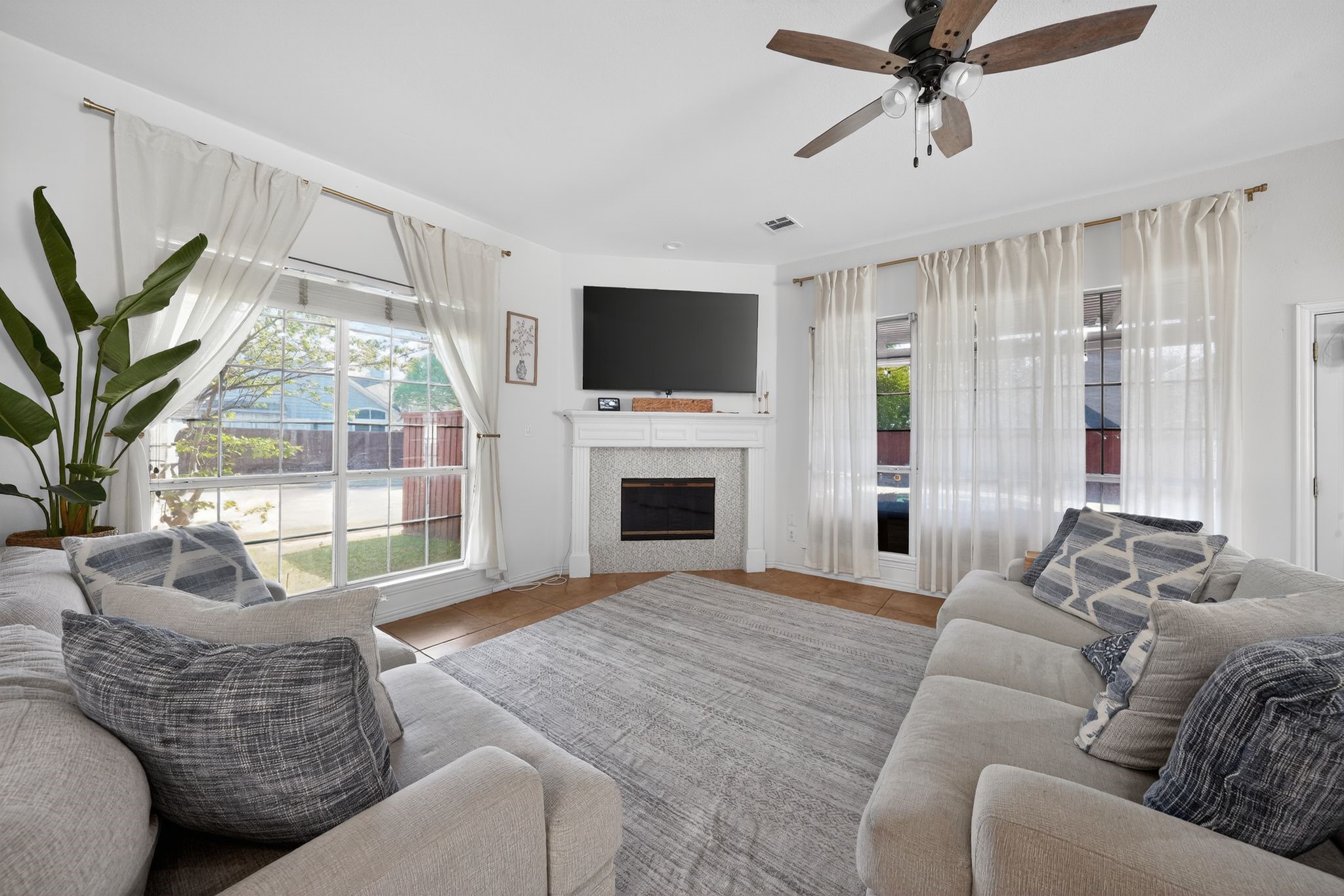 17909 Brent Drive, Dallas, TX, 75287