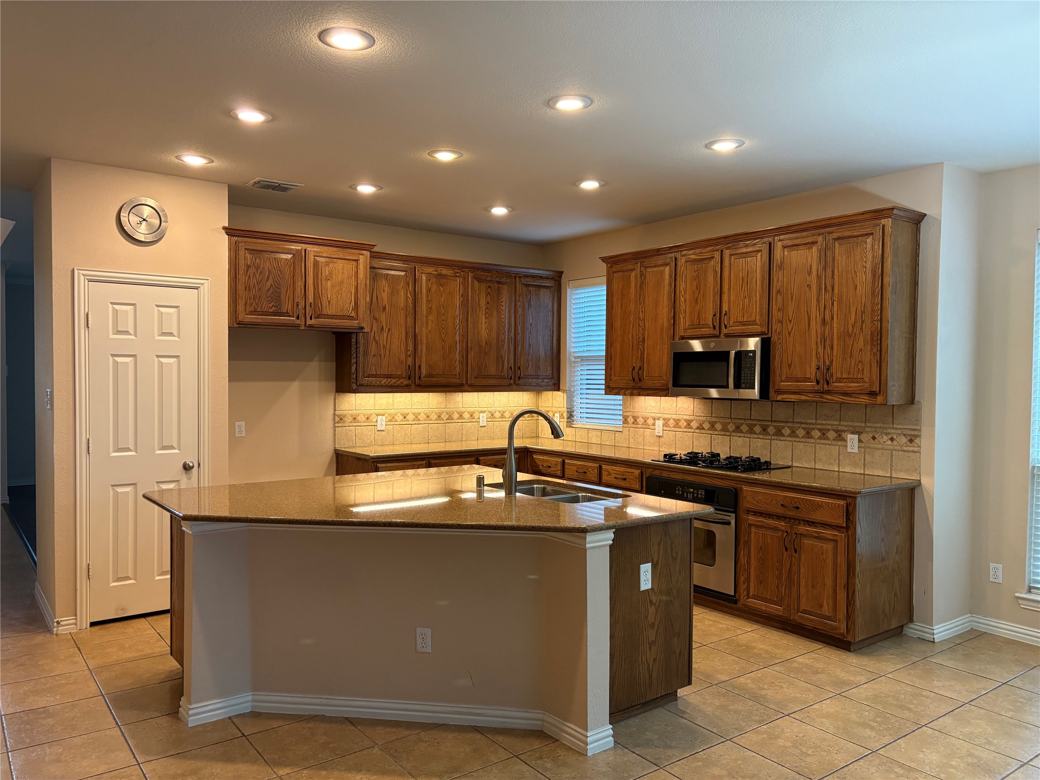 6421 Double Creek Road, Frisco, TX, 75035