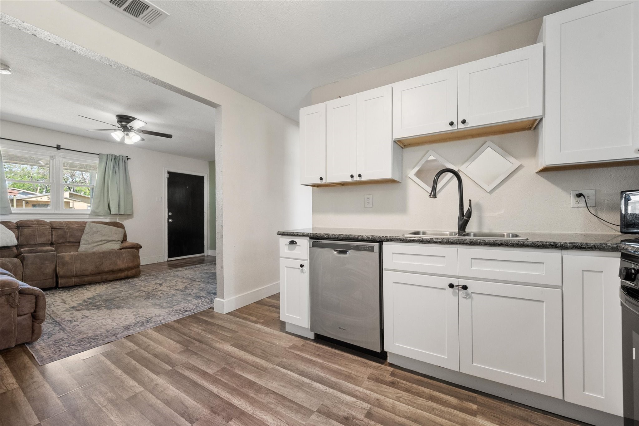 4036 Wiman Drive, Fort Worth, TX, 76119