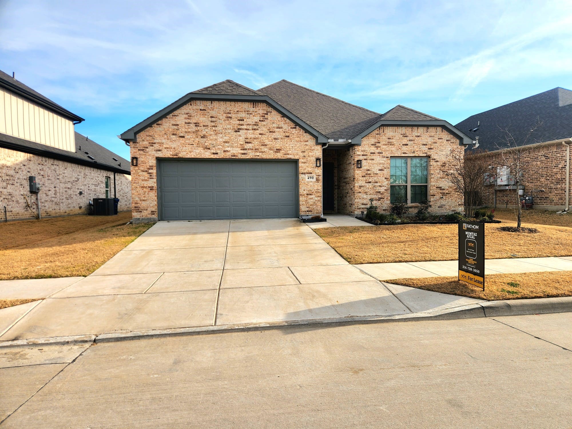 Property photo 02 of 490 Oak Creek Drive, Lavon, TX 75166 | MLS #21216892