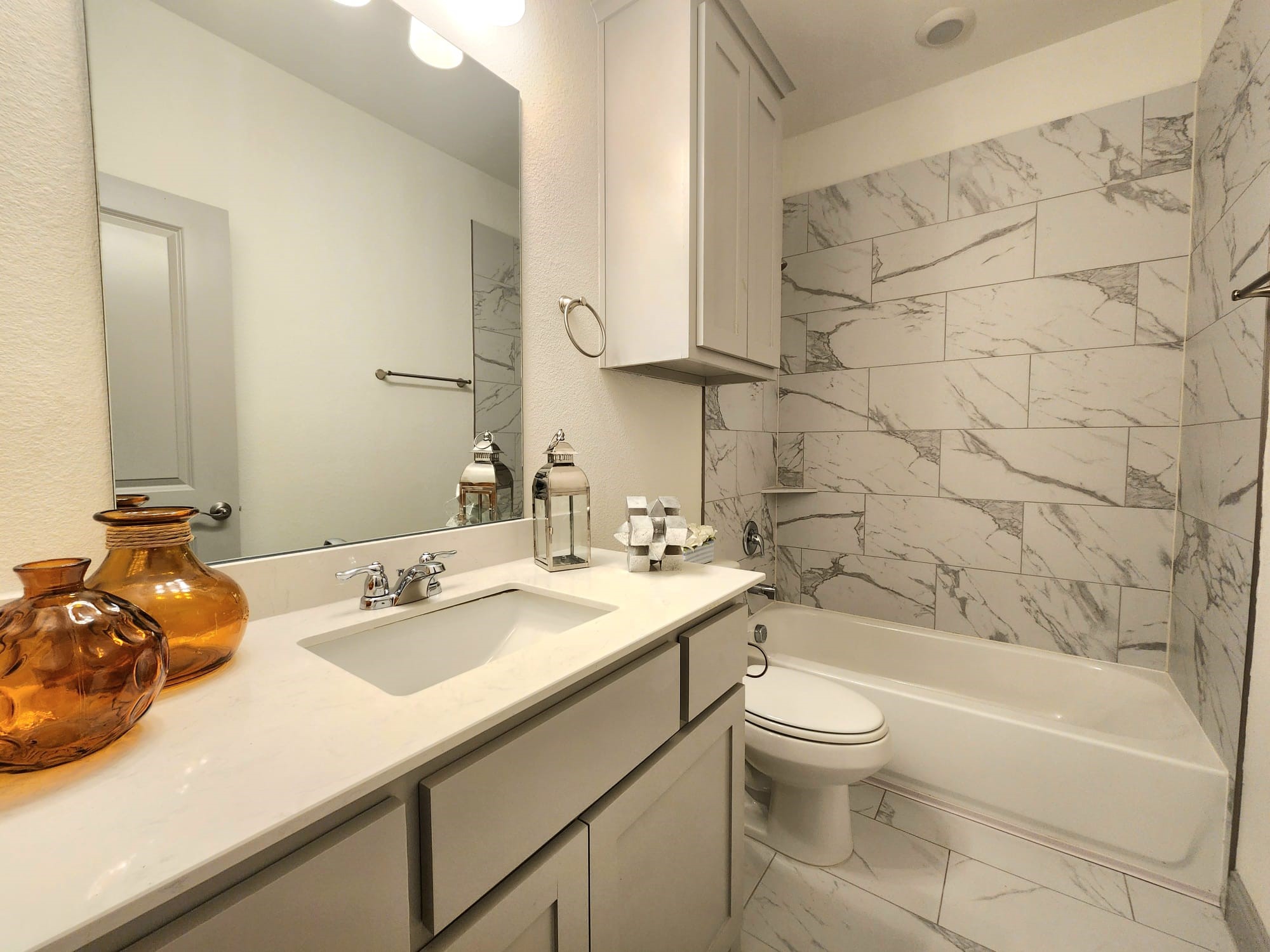 Property photo 03 of 490 Oak Creek Drive, Lavon, TX 75166 | MLS #21216892