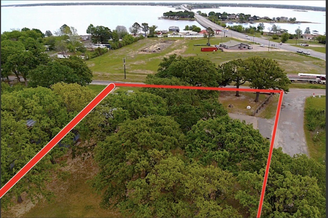 Property photo 01 of 205 Mason Drive Seven, Points, TX 75143 | MLS #21216924