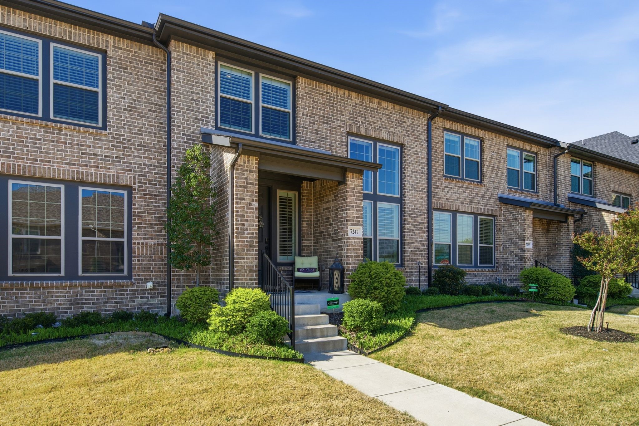 Property photo 03 of 7247 Panicum Drive, Frisco, TX 75033 | MLS #21217025