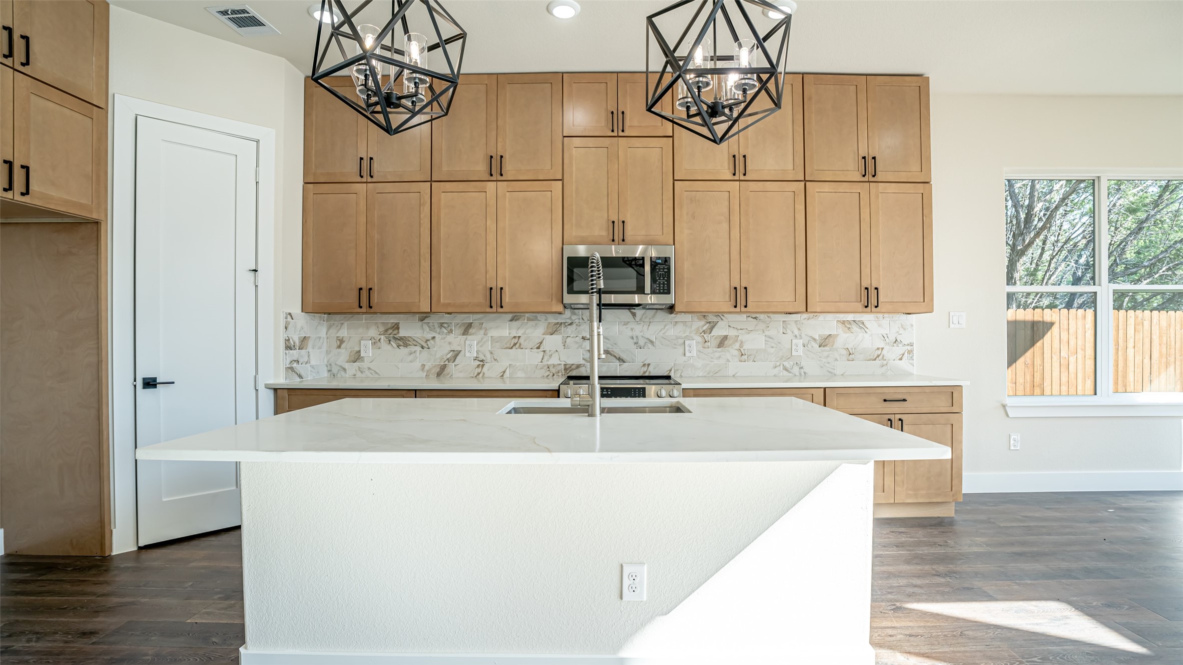 5702 Barkridge Drive, Granbury, TX, 76048