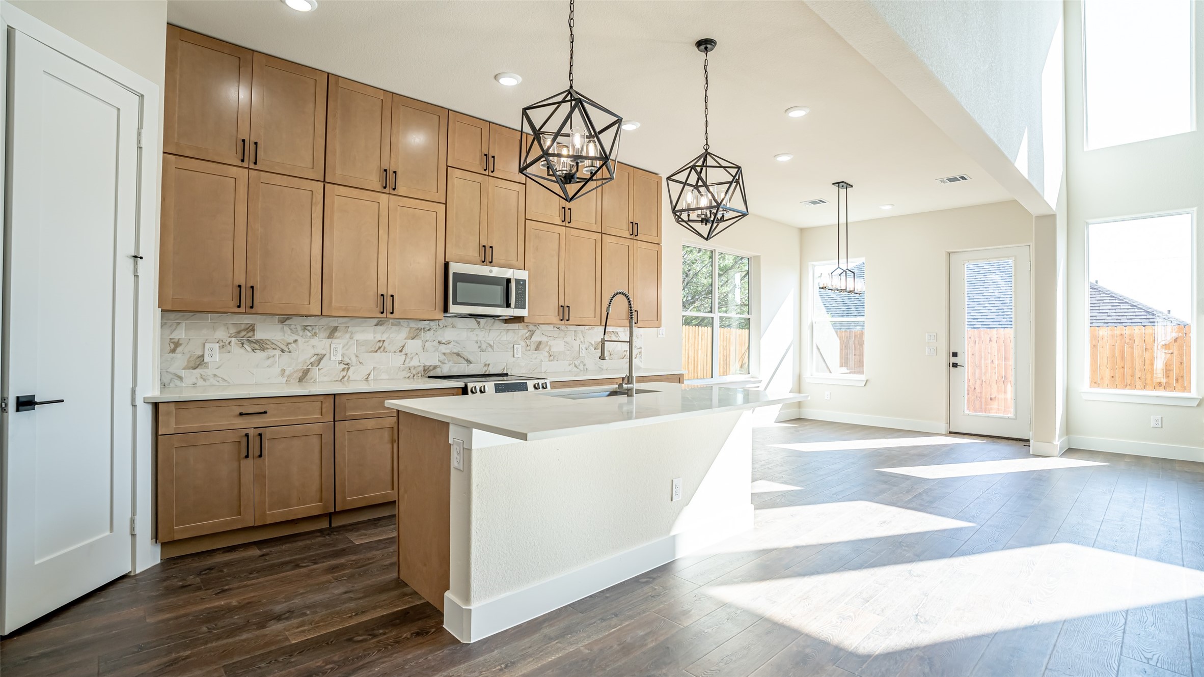 5702 Barkridge Drive, Granbury, TX, 76048