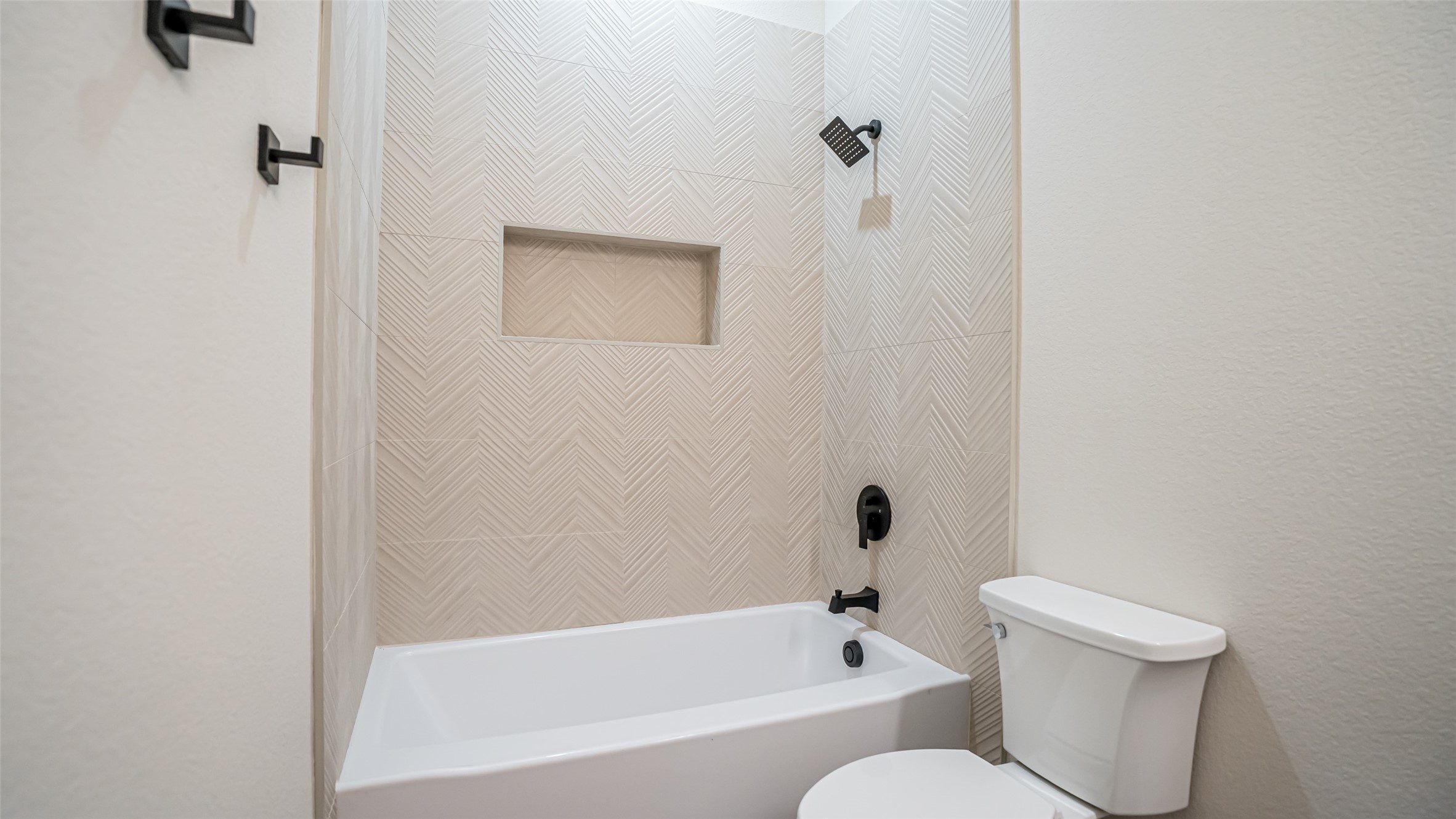 5702 Barkridge Drive, Granbury, TX, 76048