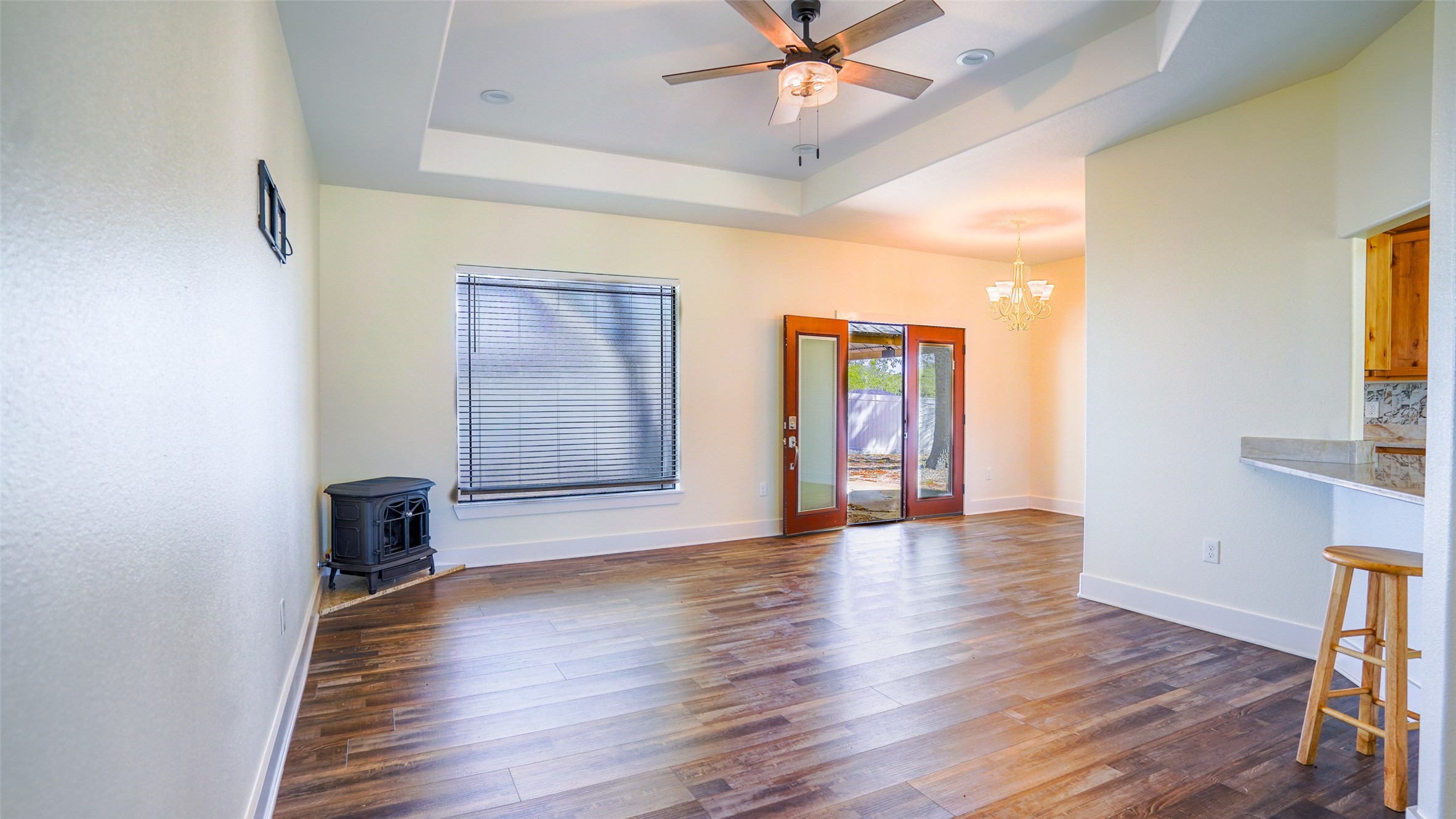 Property photo 02 of 2109 Micah Drive Mt, Pleasant, TX 75455 | MLS #21217053