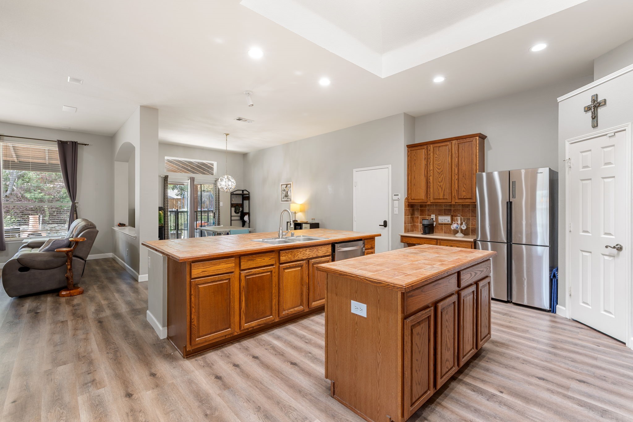 416 Love Bird Lane, Murphy, TX, 75094