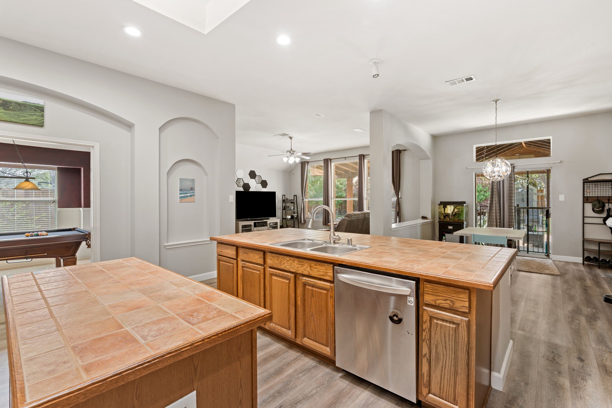 416 Love Bird Lane, Murphy, TX, 75094