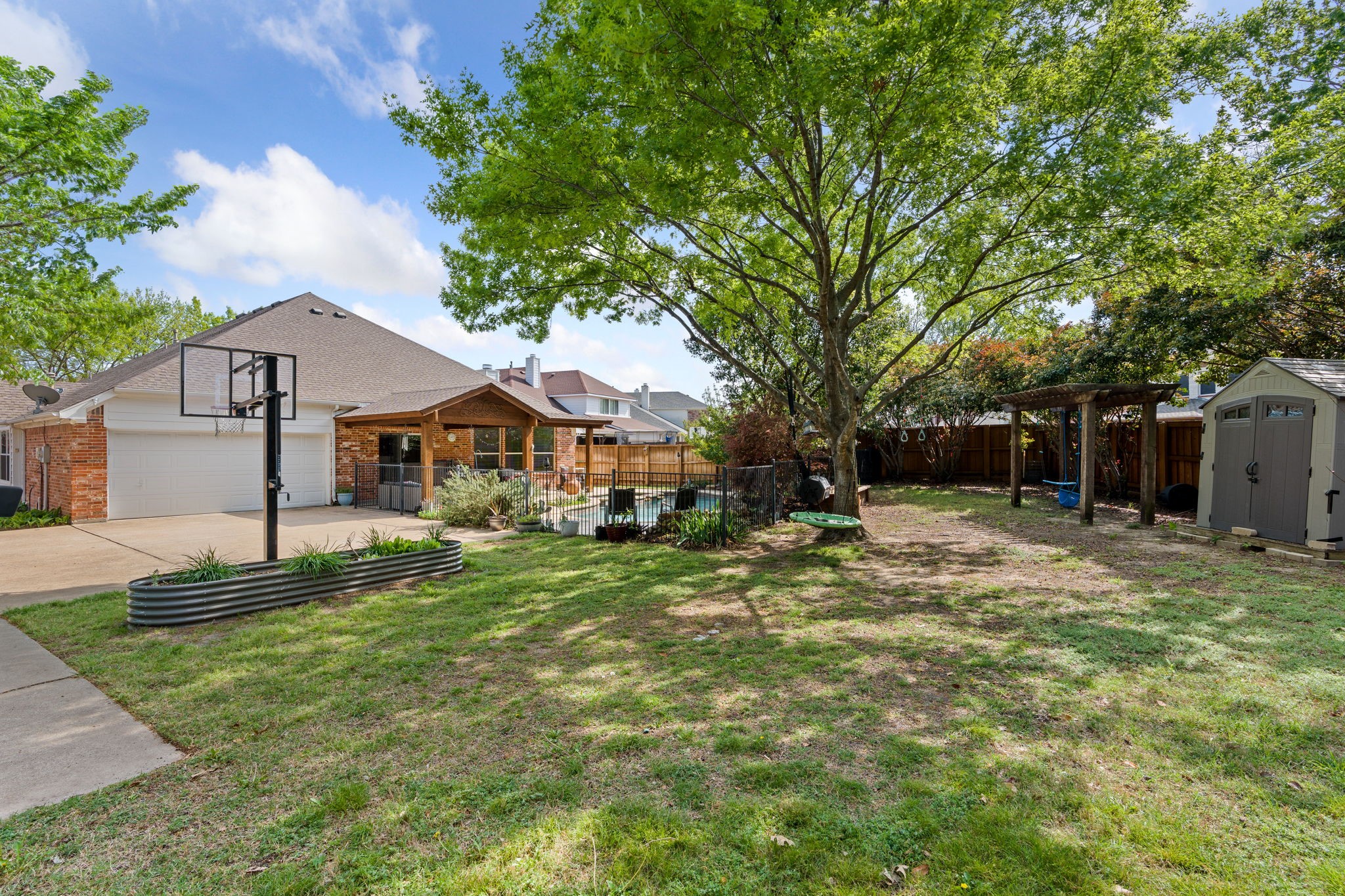 416 Love Bird Lane, Murphy, TX, 75094