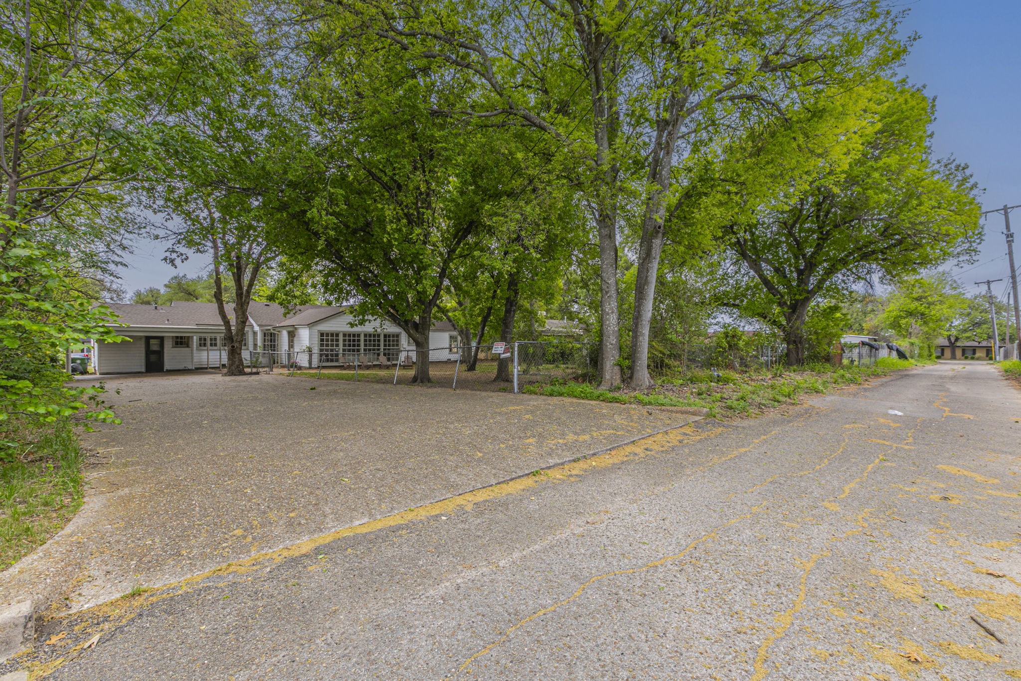3205 Live Oak Avenue, Waco, TX, 76708