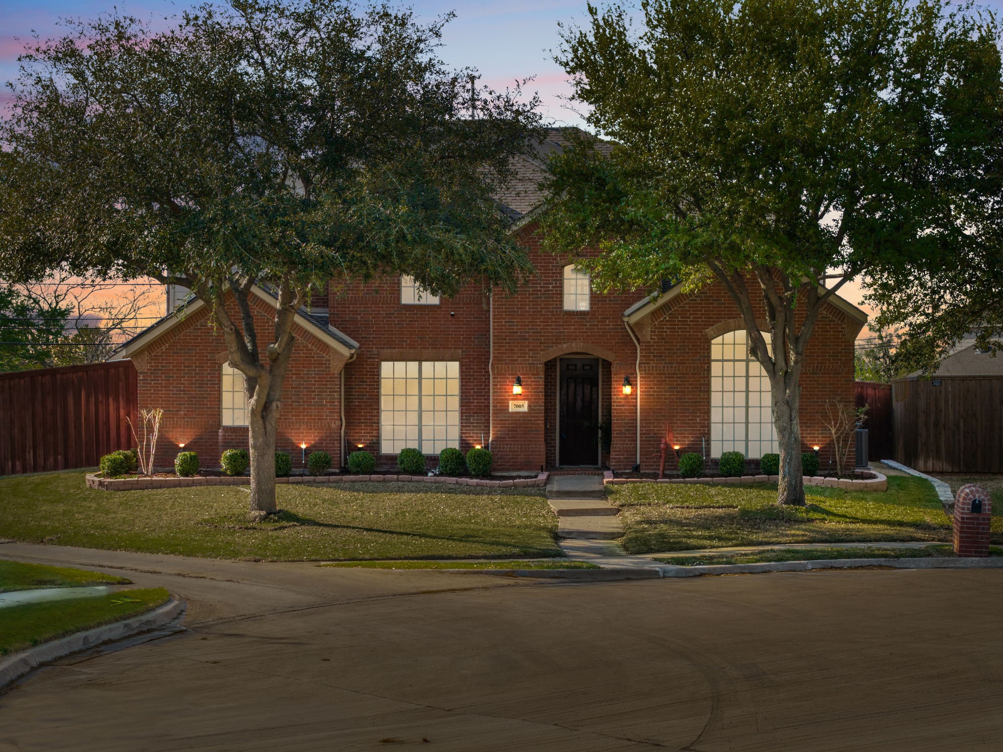 7005 Andover Court, Rowlett, TX, 75089