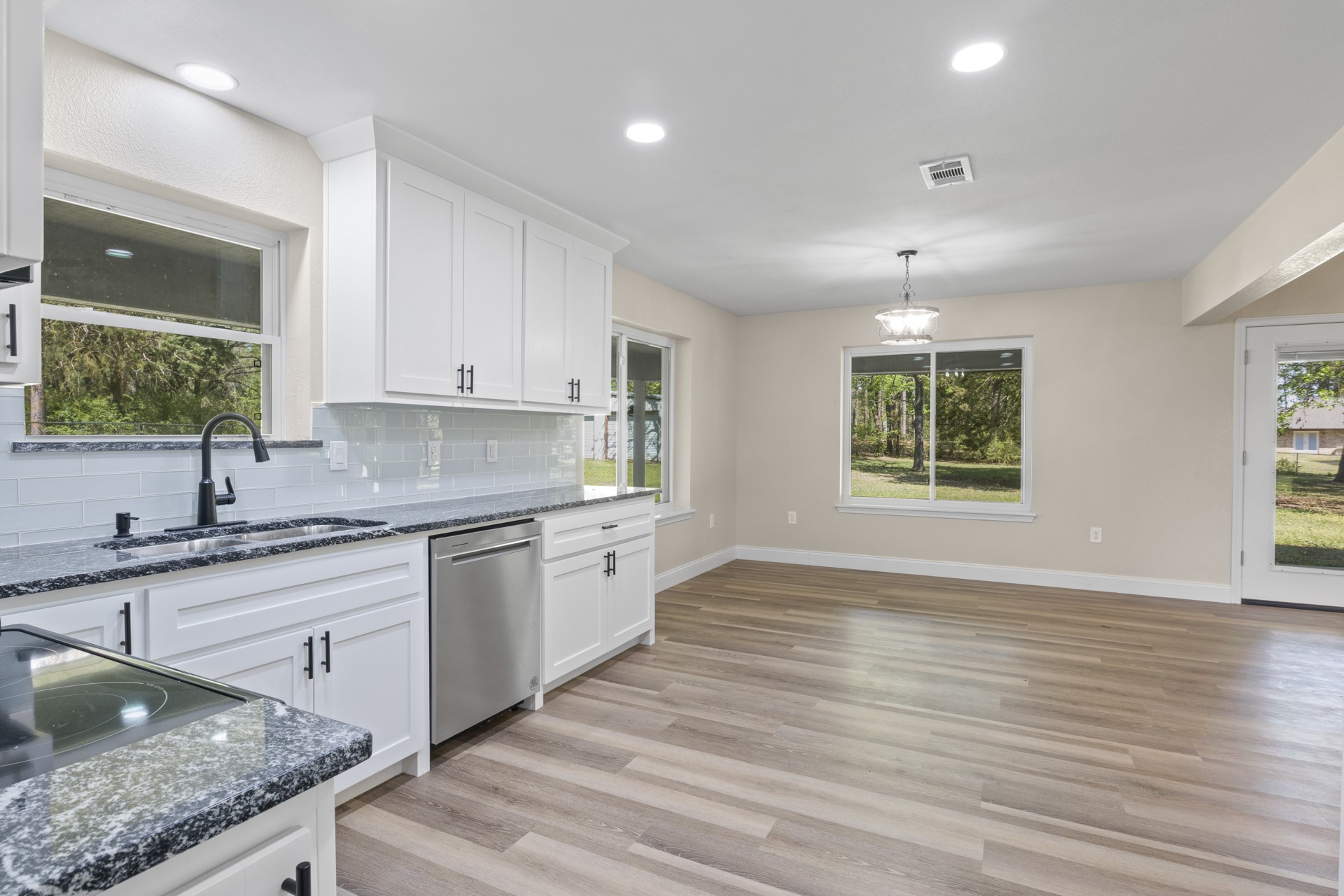 366 County Road 1740, Mt Pleasant, TX, 75455