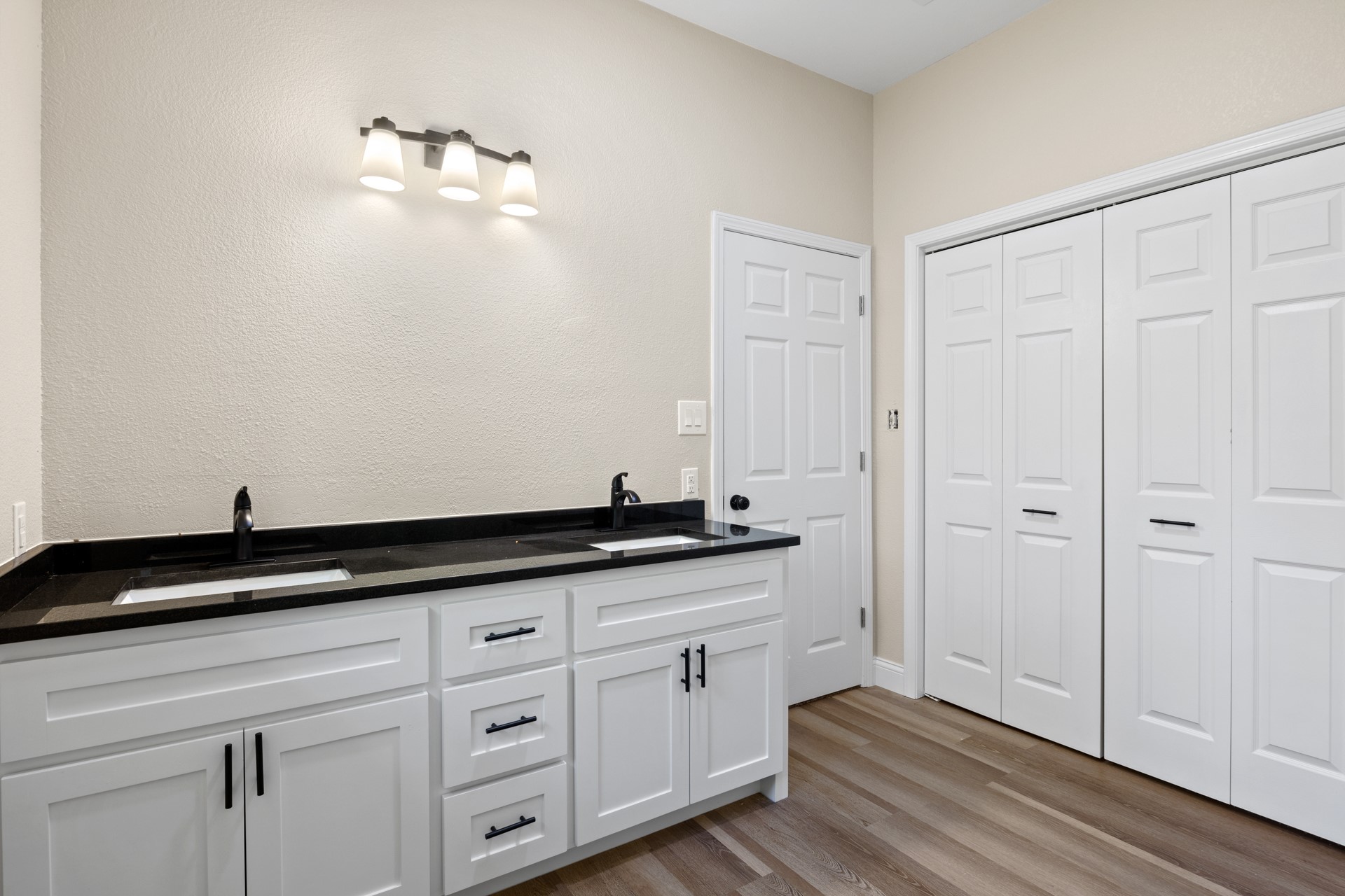 366 County Road 1740, Mt Pleasant, TX, 75455