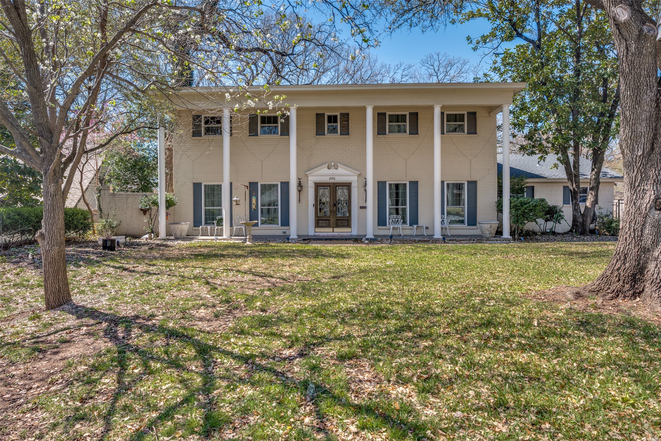 4316 Springbranch Drive, Benbrook, TX, 76116