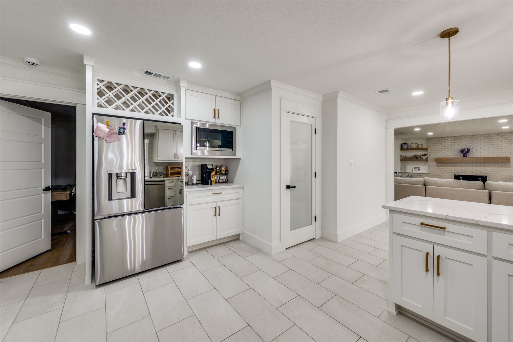 4316 Springbranch Drive, Benbrook, TX, 76116