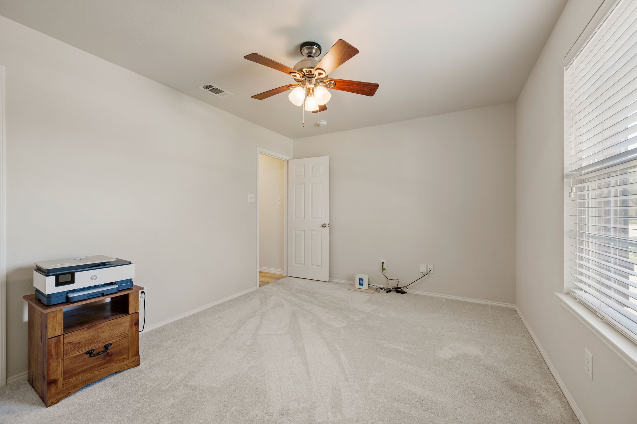 704 Bastrop Drive, Arlington, TX, 76002