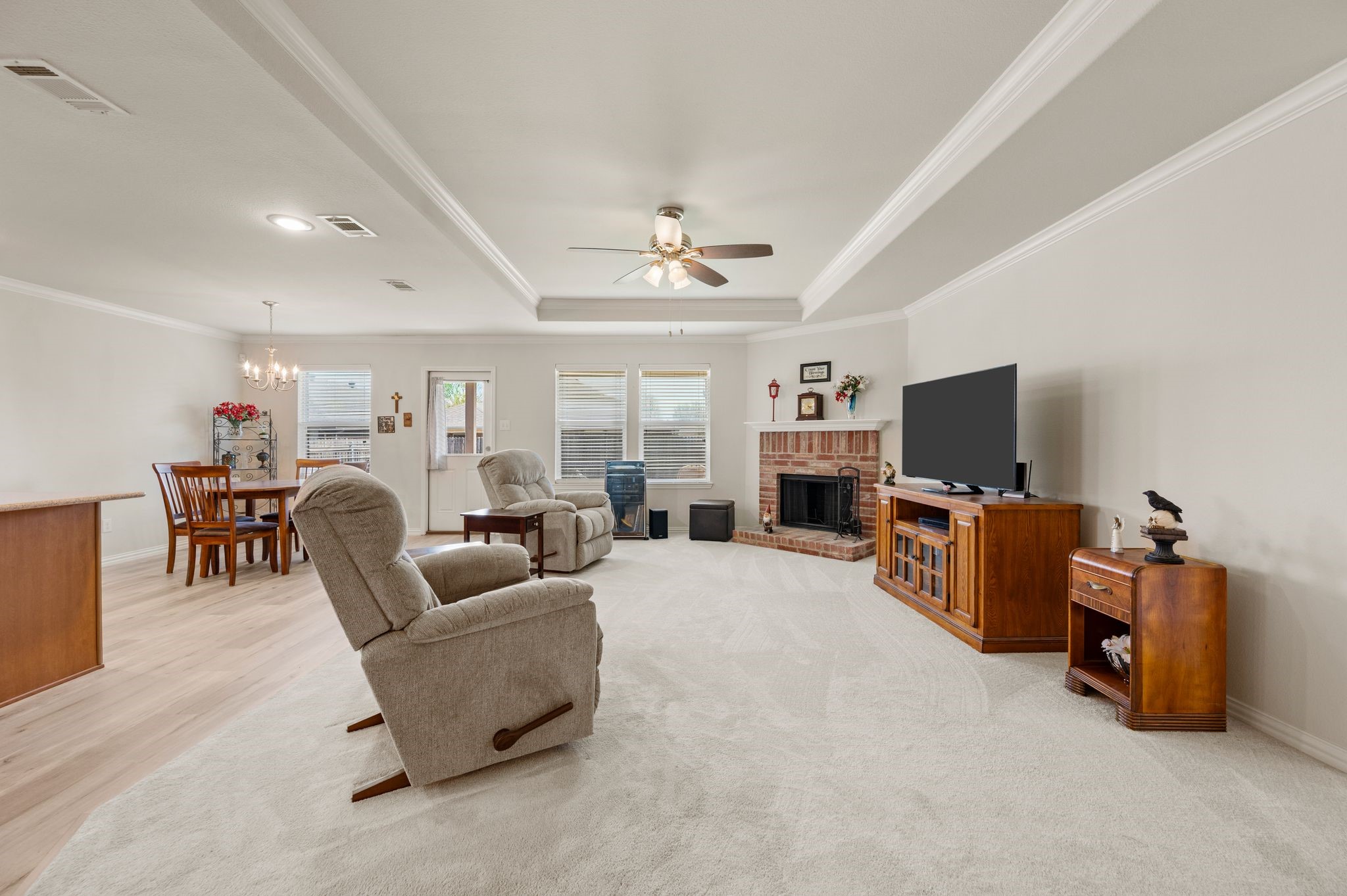 704 Bastrop Drive, Arlington, TX, 76002