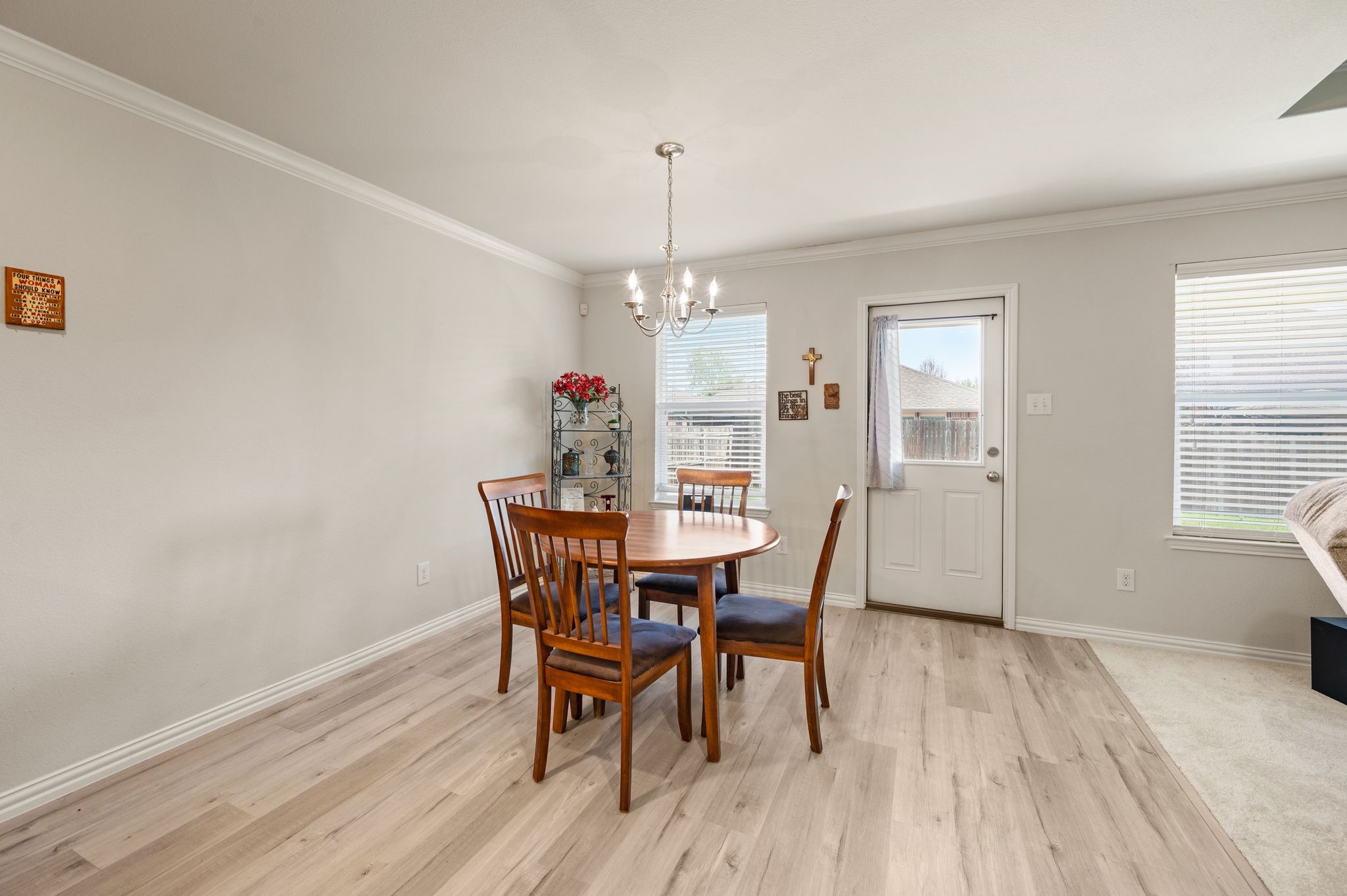 704 Bastrop Drive, Arlington, TX, 76002