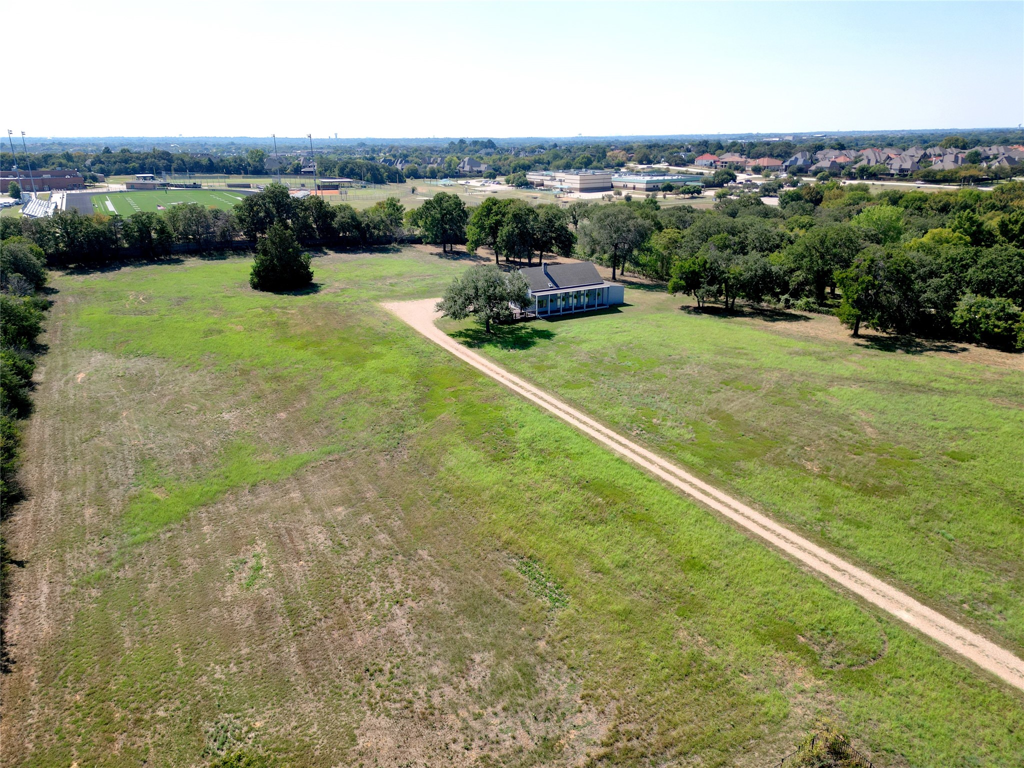 Property photo 03 of 459 W Highland Street, Southlake, TX 76092 | MLS #21217934