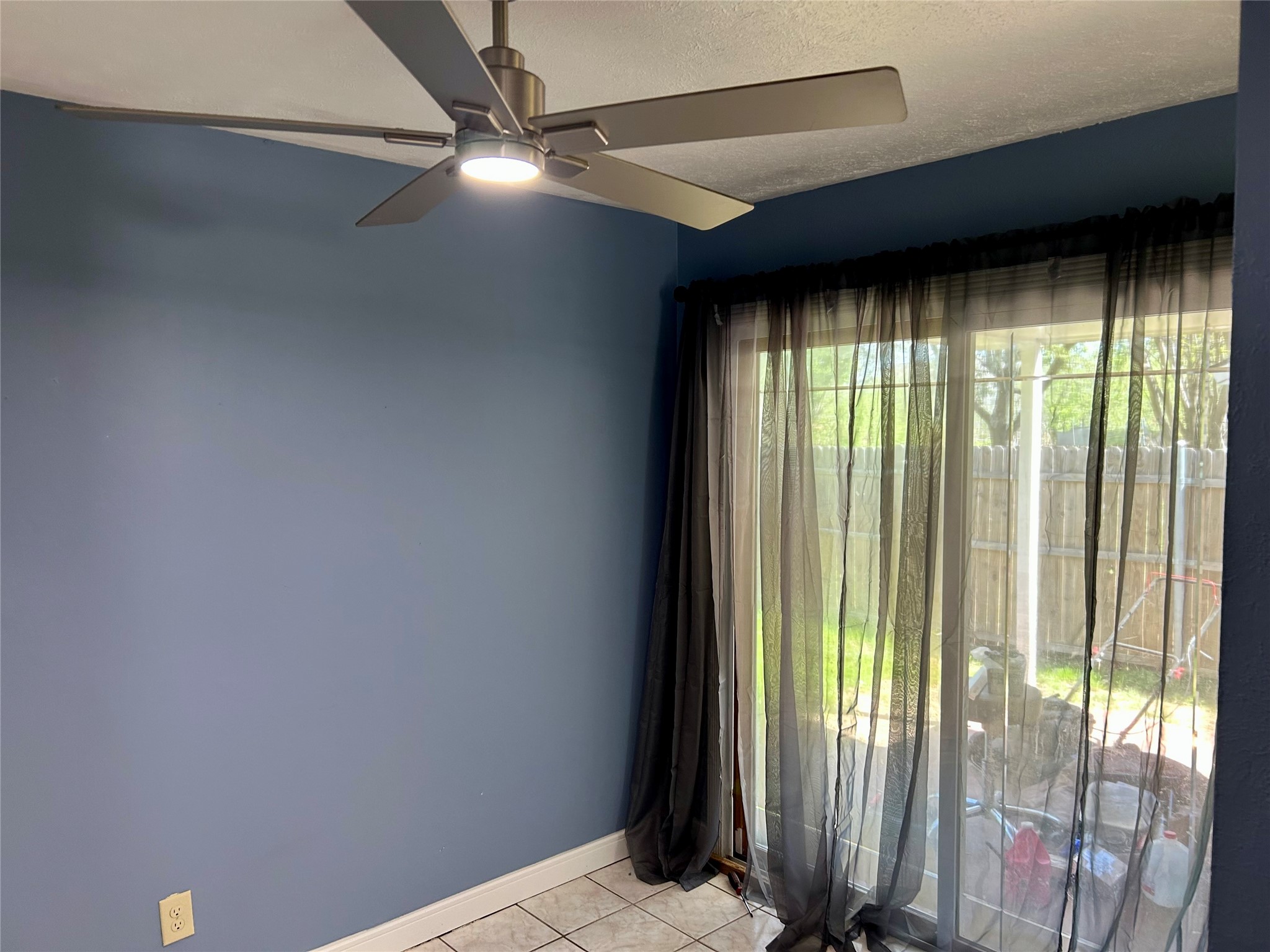 3816 Seven Gables Street, Fort Worth, TX, 76133