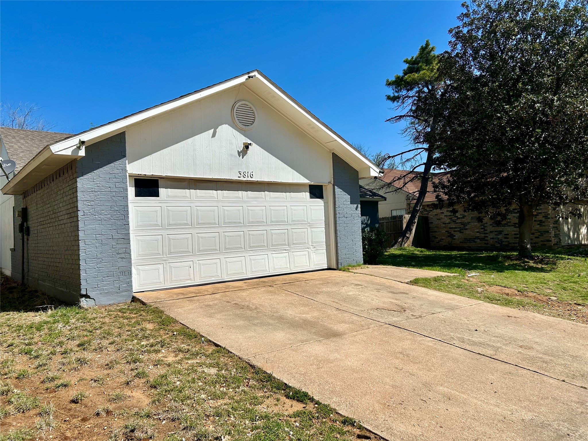 3816 Seven Gables Street, Fort Worth, TX, 76133