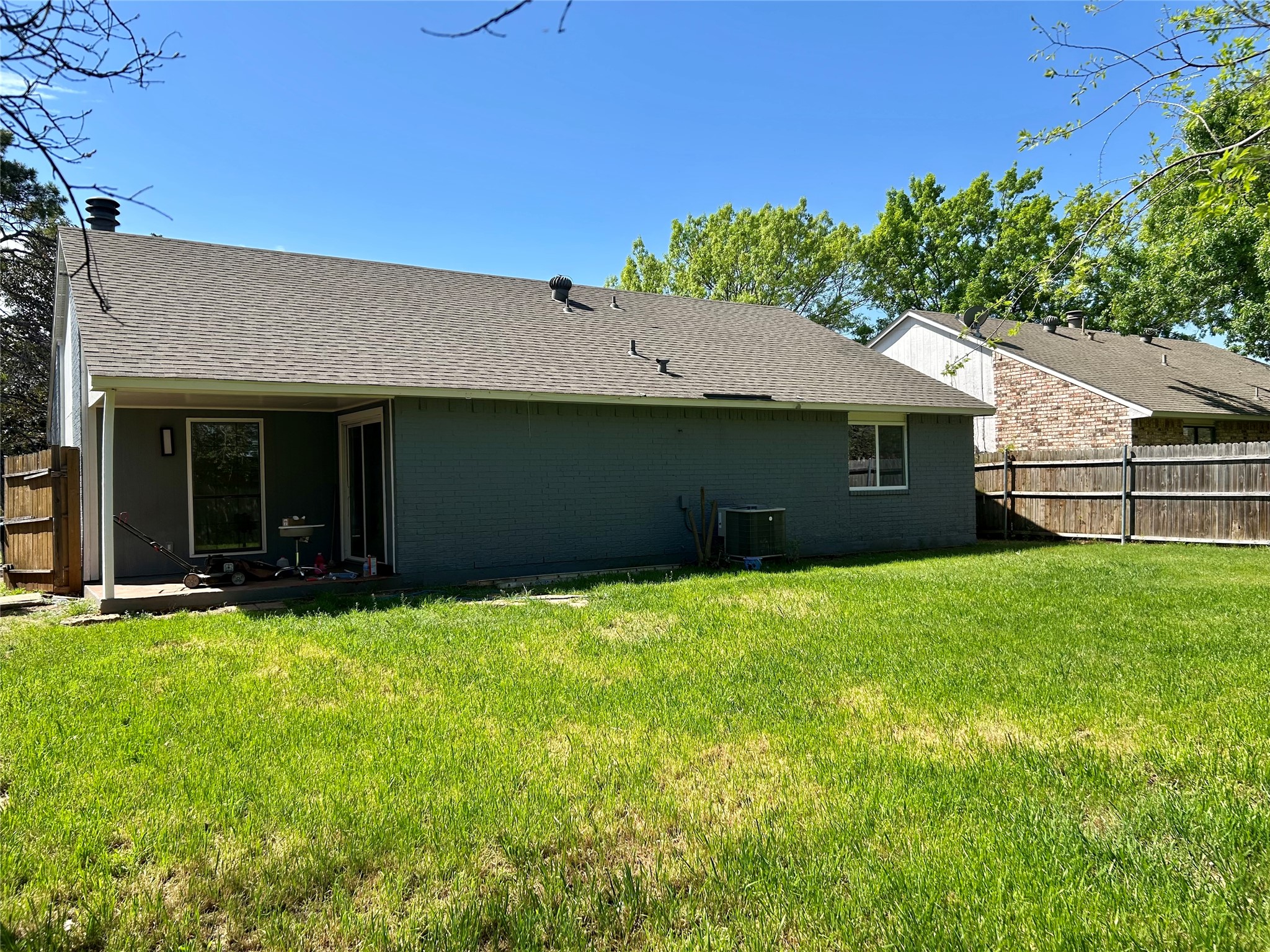 3816 Seven Gables Street, Fort Worth, TX, 76133