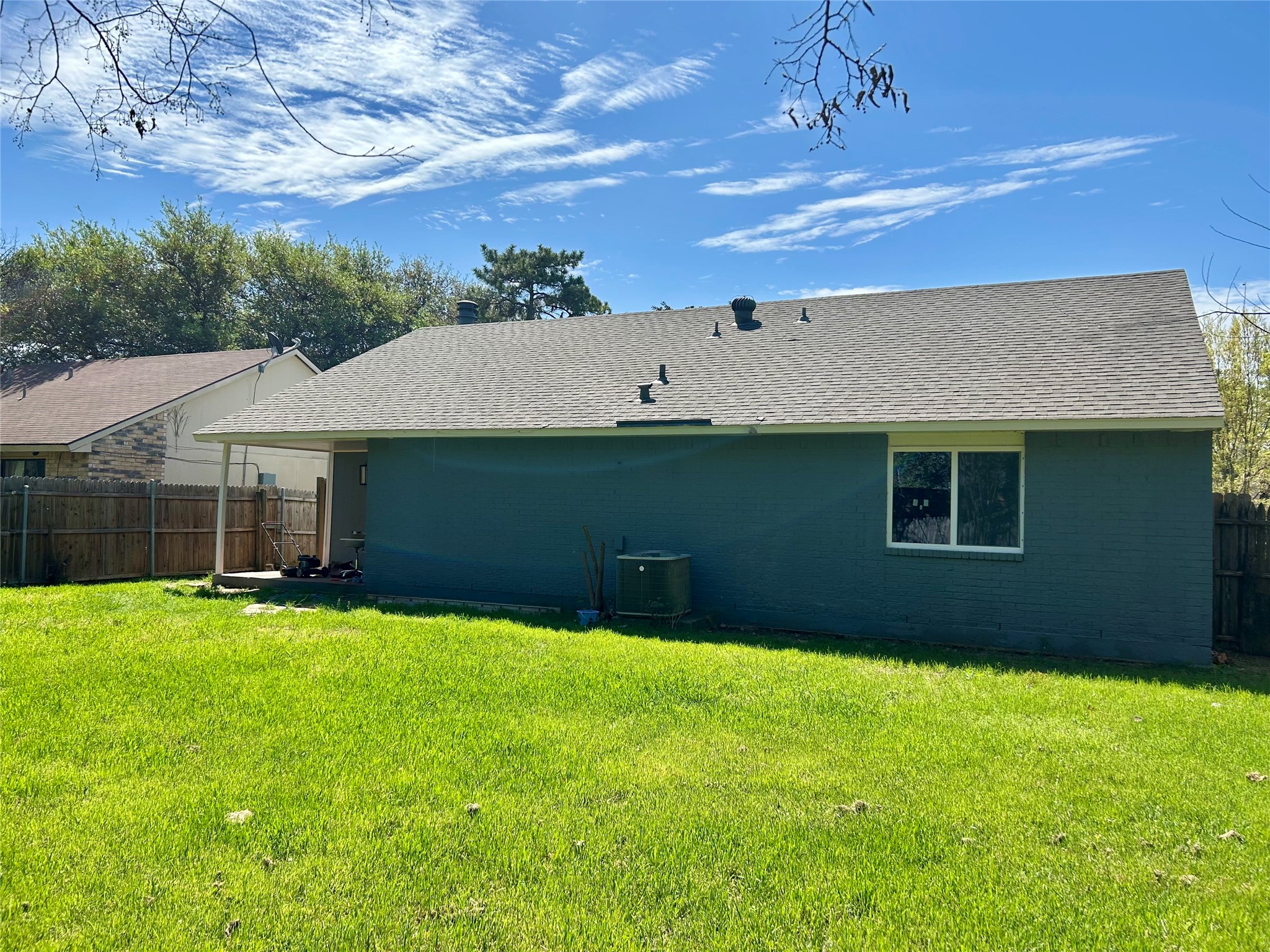 3816 Seven Gables Street, Fort Worth, TX, 76133