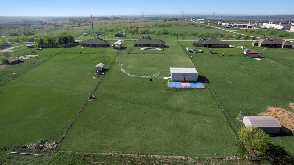 Property photo 04 of 461 Pearson Ranch Road, Weatherford, TX 76087 | MLS #21218333