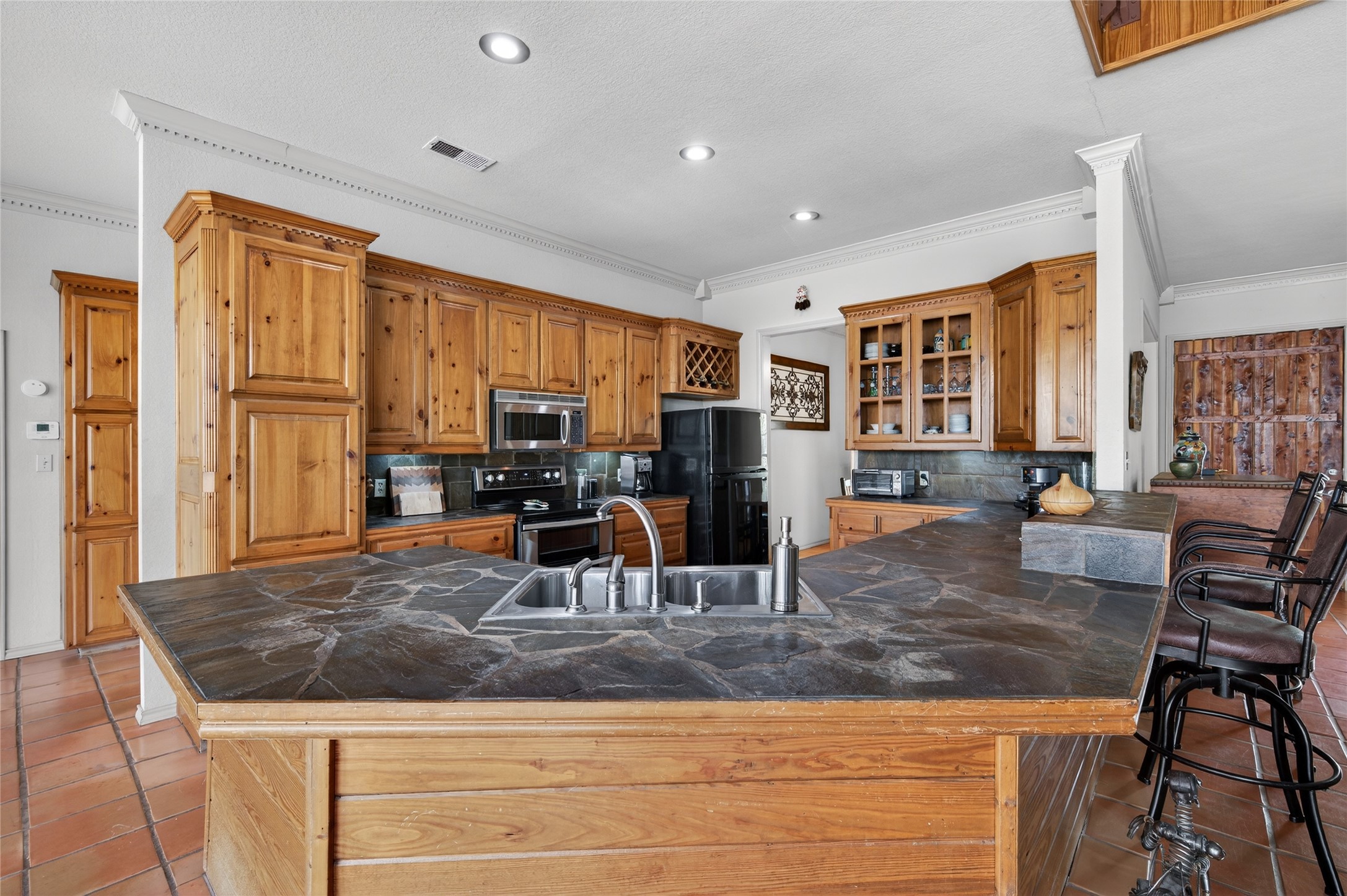 411 Valley Road, Weatherford, TX, 76087