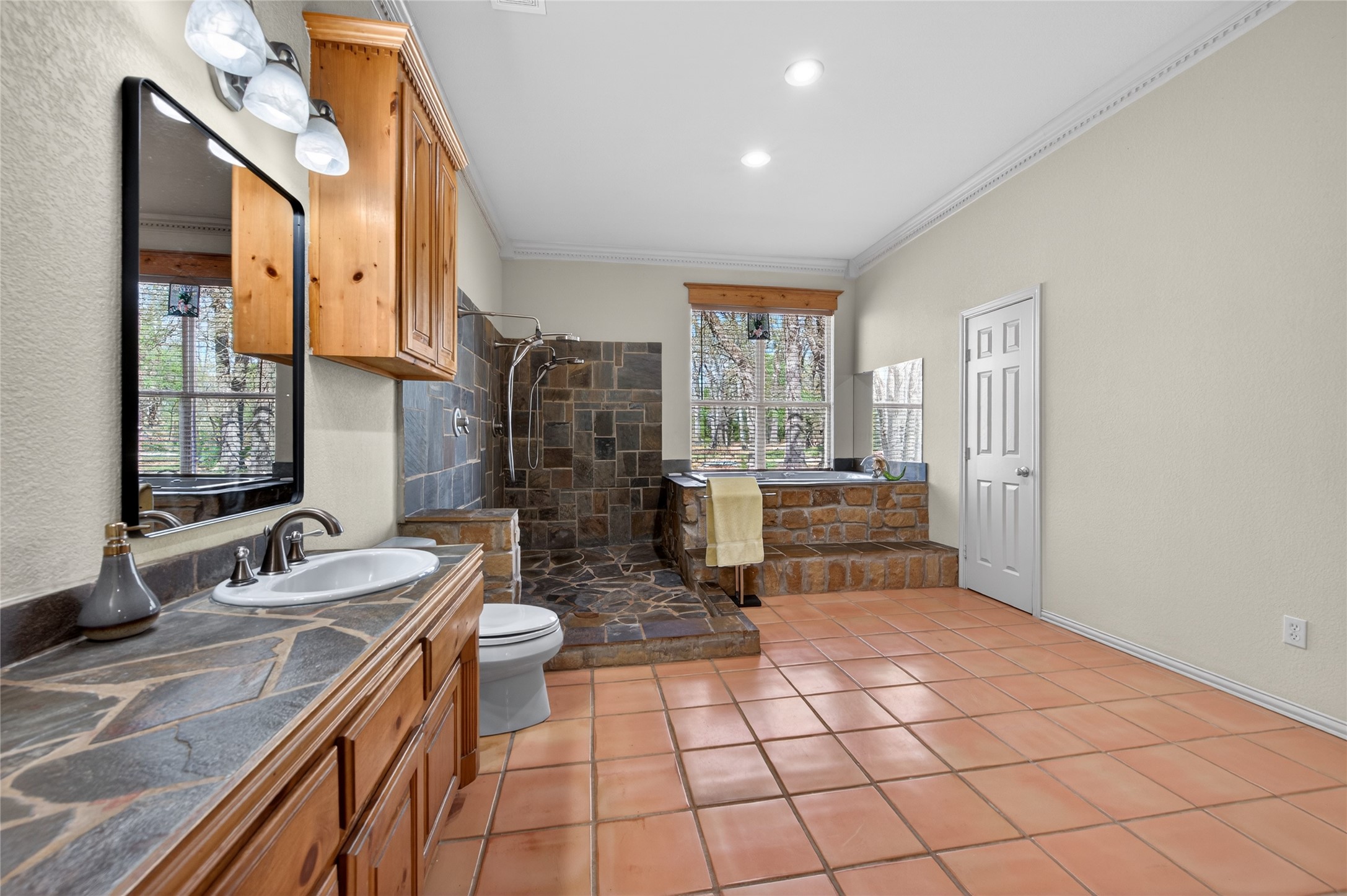 411 Valley Road, Weatherford, TX, 76087