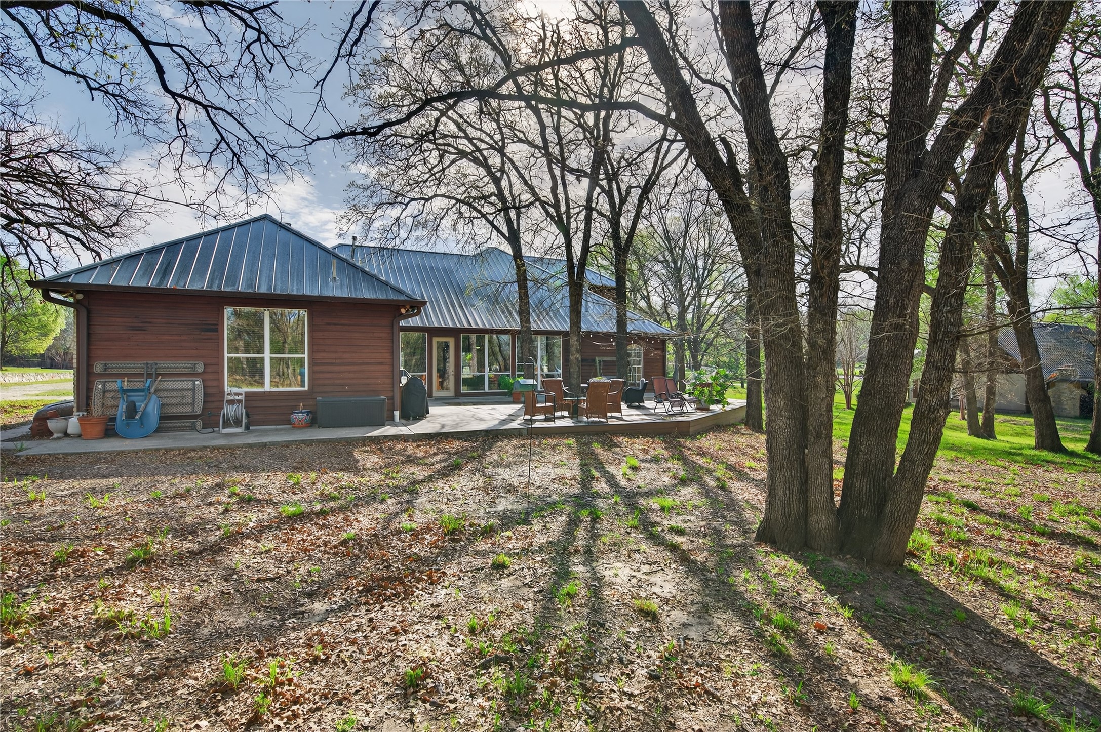 411 Valley Road, Weatherford, TX, 76087