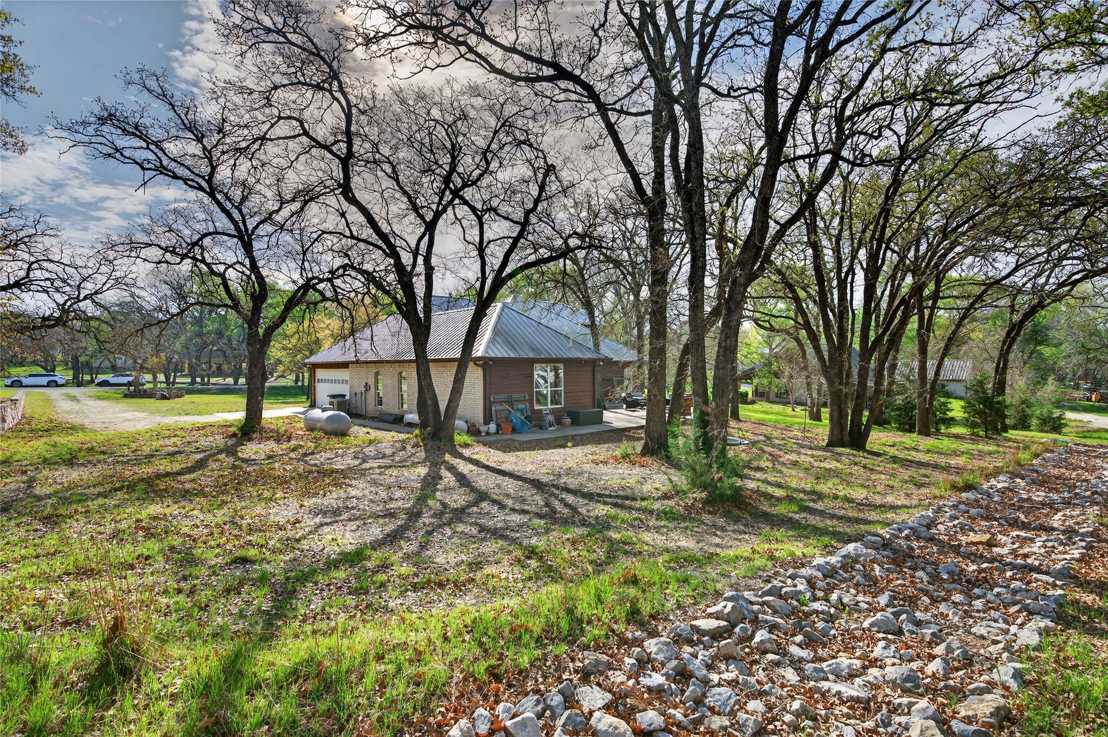 411 Valley Road, Weatherford, TX, 76087