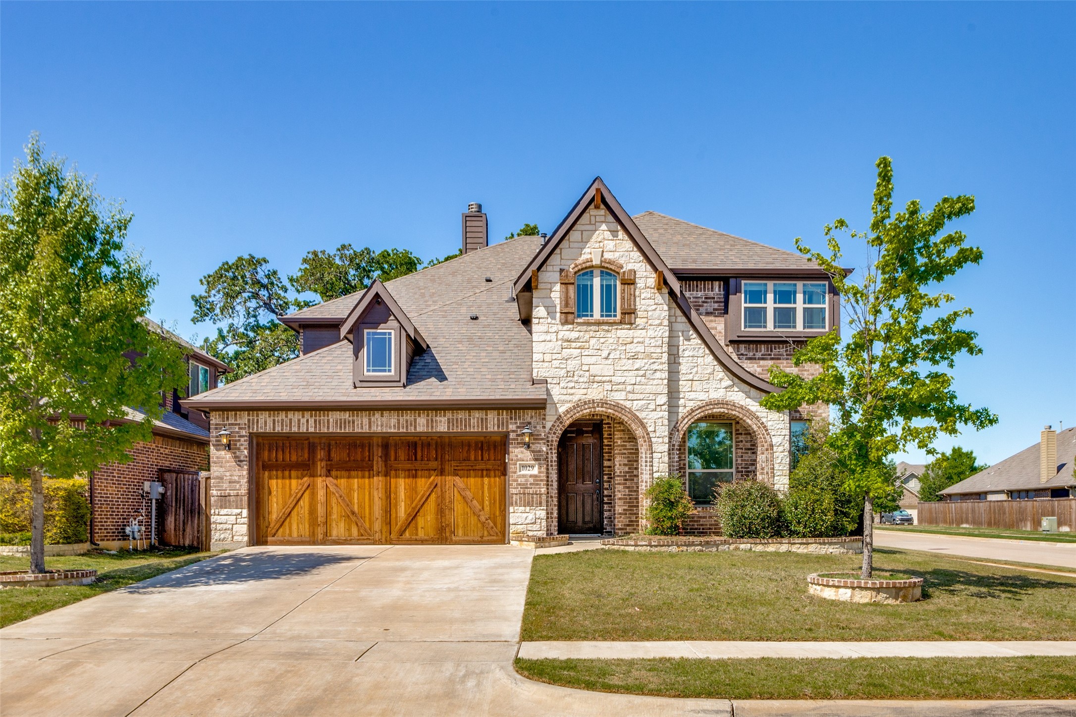 1029 Palo Oaks Drive, Burleson, TX, 76028