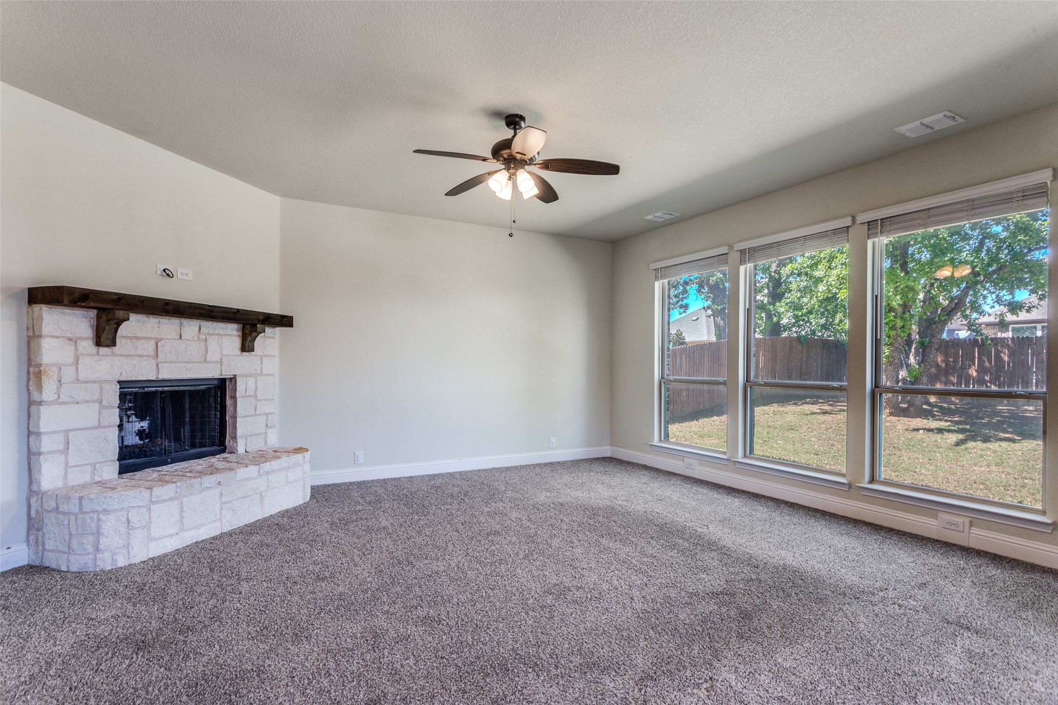 1029 Palo Oaks Drive, Burleson, TX, 76028