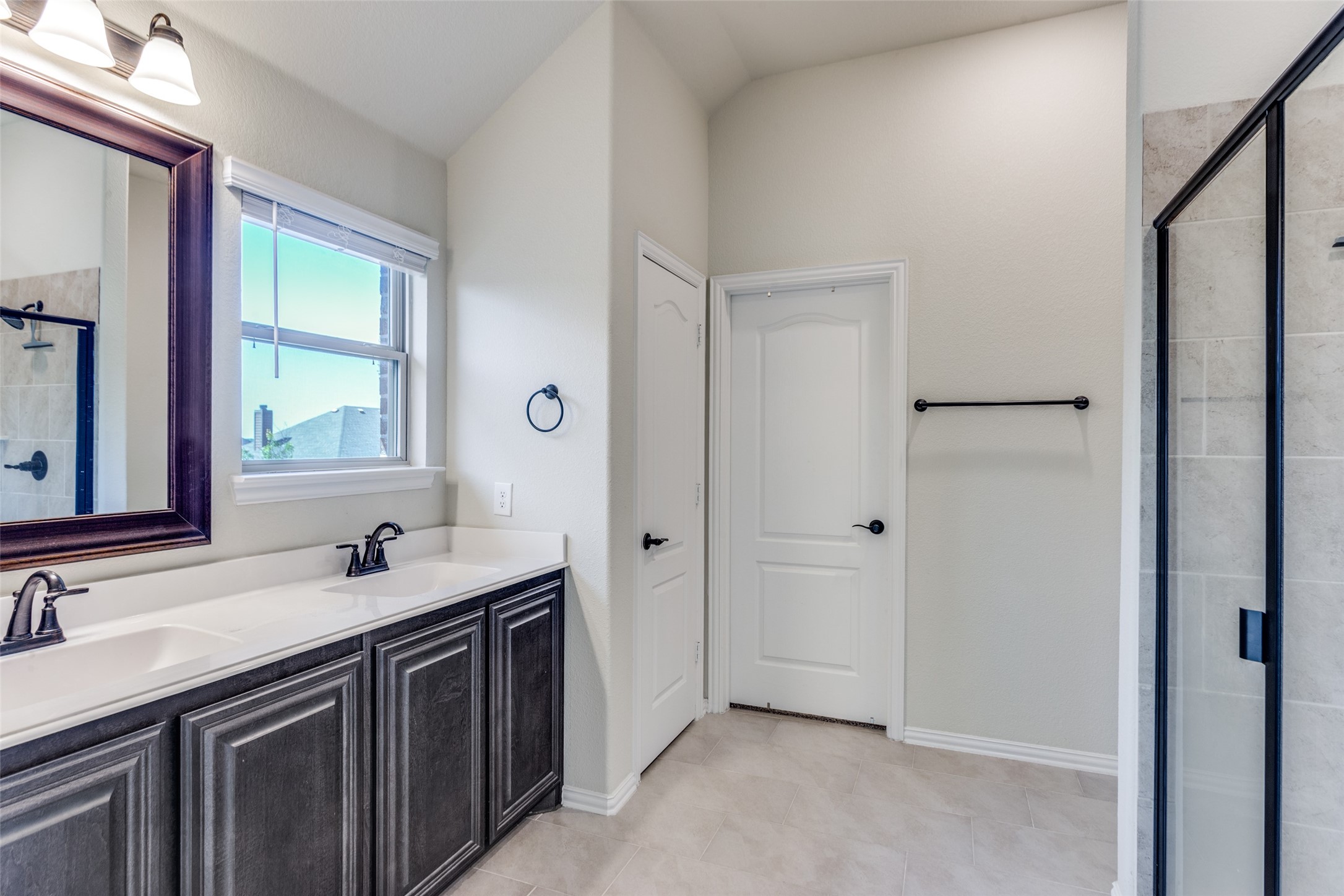 1029 Palo Oaks Drive, Burleson, TX, 76028