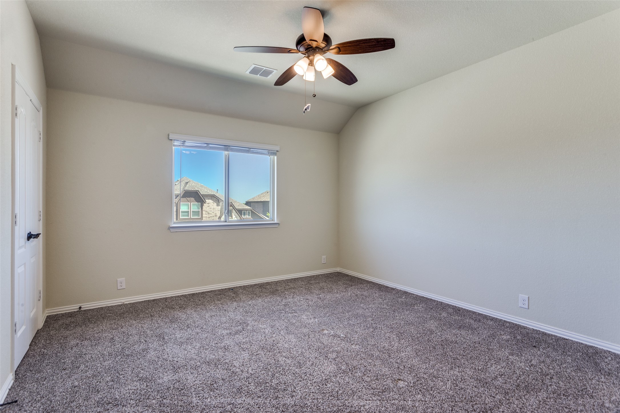 1029 Palo Oaks Drive, Burleson, TX, 76028