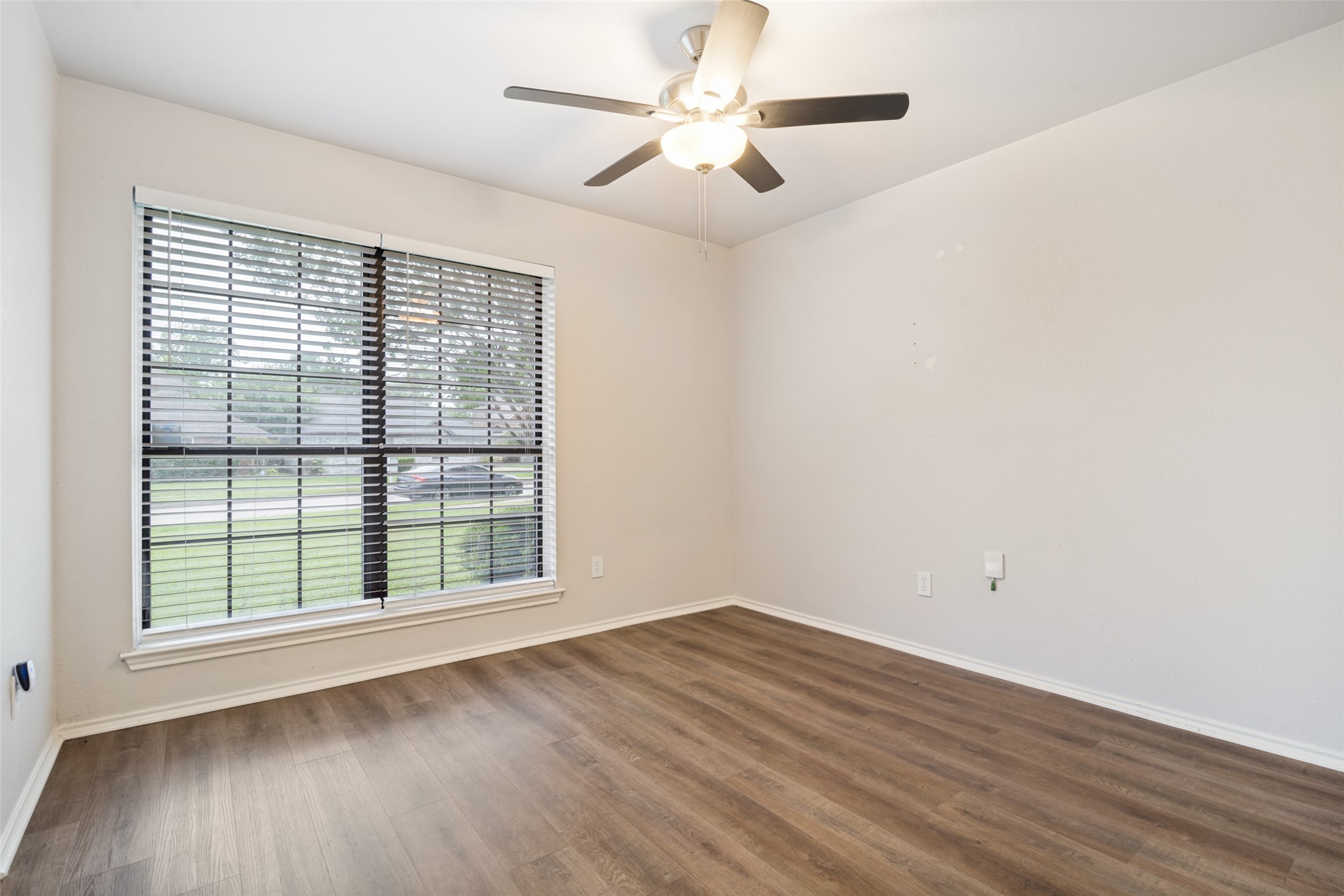 521 Clear Springs Drive, Mesquite, TX, 75150
