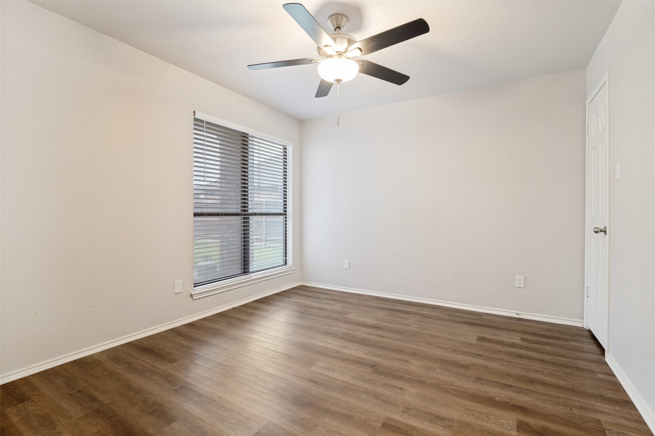 521 Clear Springs Drive, Mesquite, TX, 75150