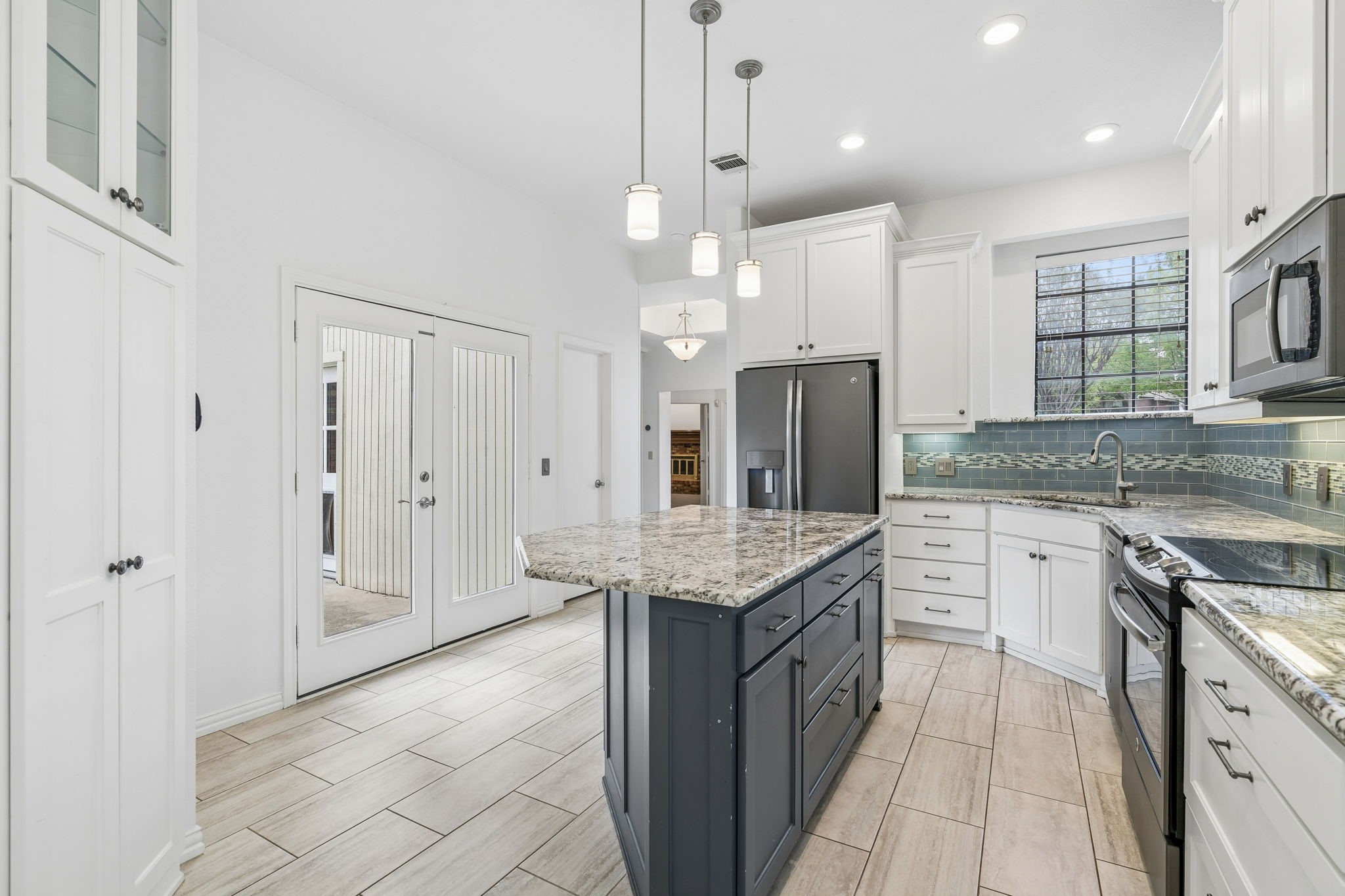 1222 Sycamore Drive, Carrollton, TX, 75007