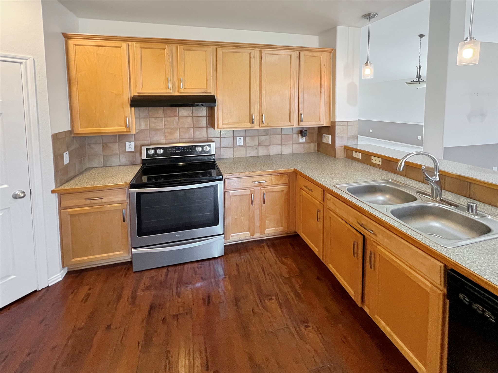 1203 Whitecreek Drive, Glenn Heights, TX, 75154
