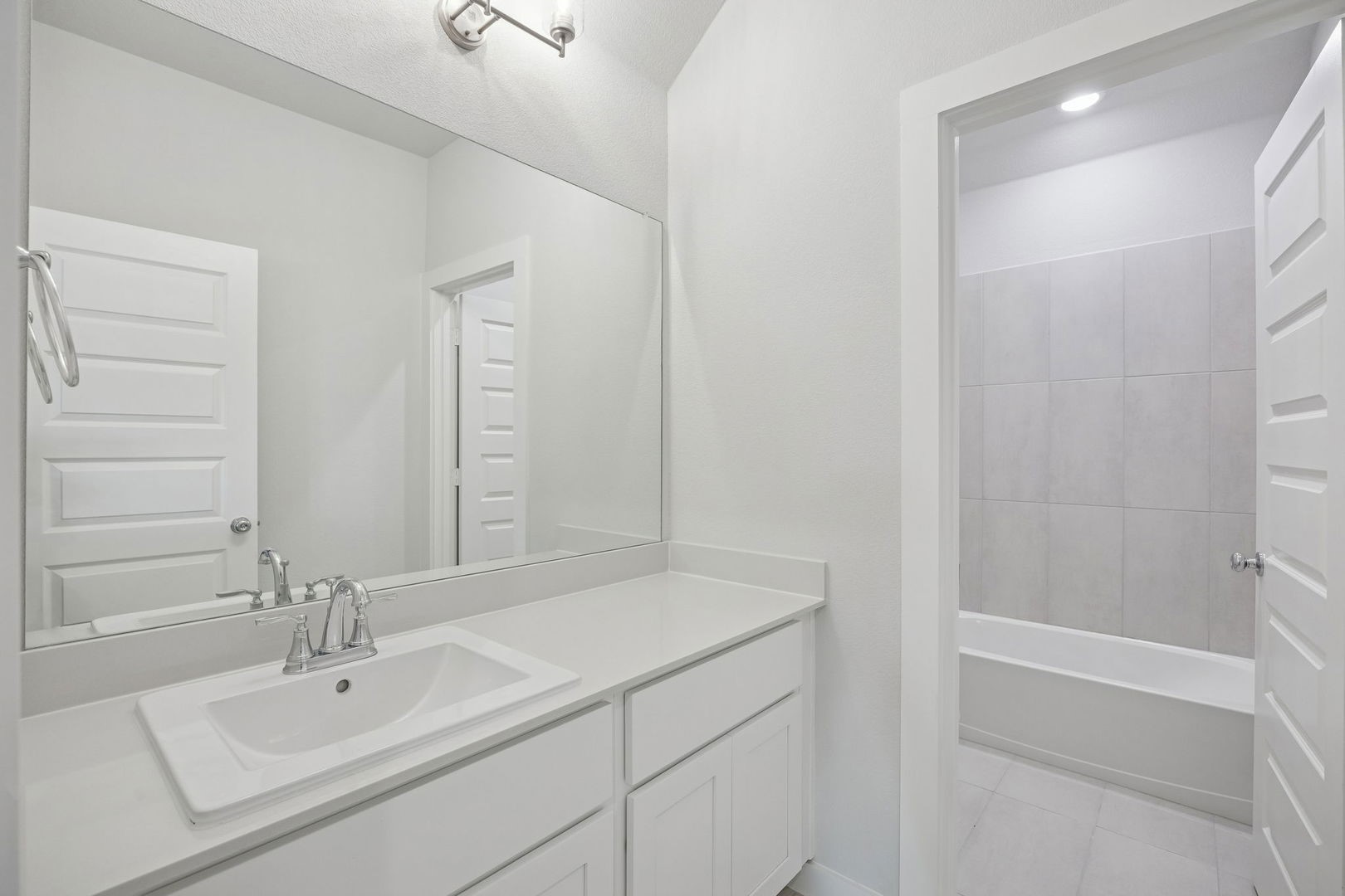 2100 Rowan Drive, Gunter, TX, 75058
