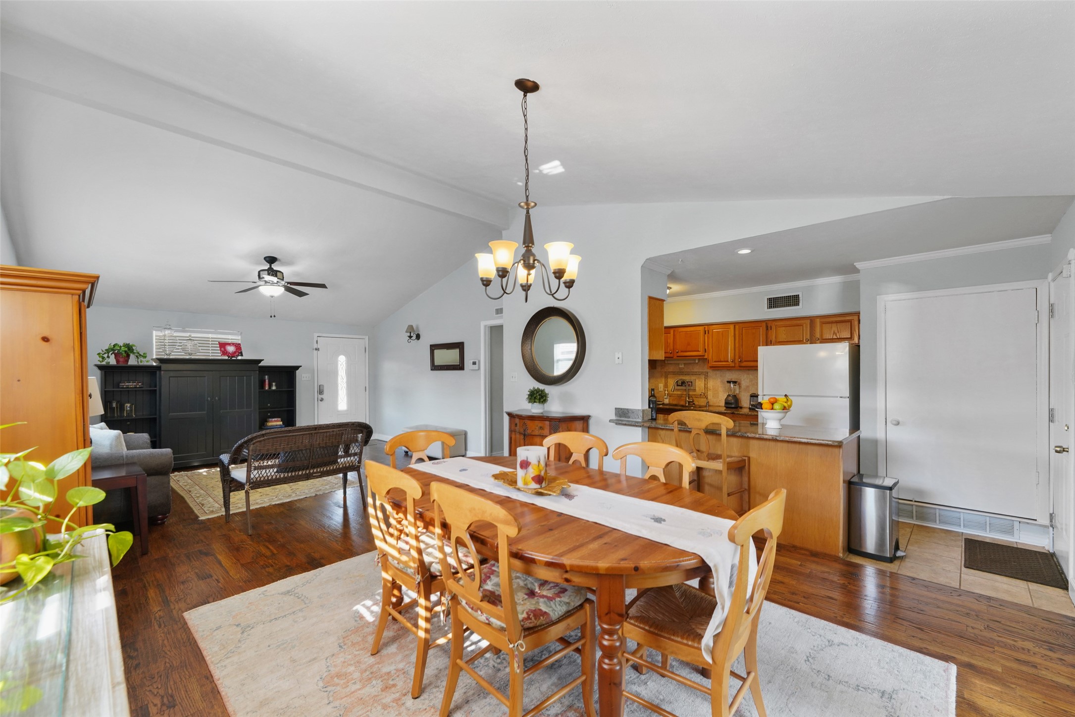 3218 Modella Avenue, Dallas, TX, 75229