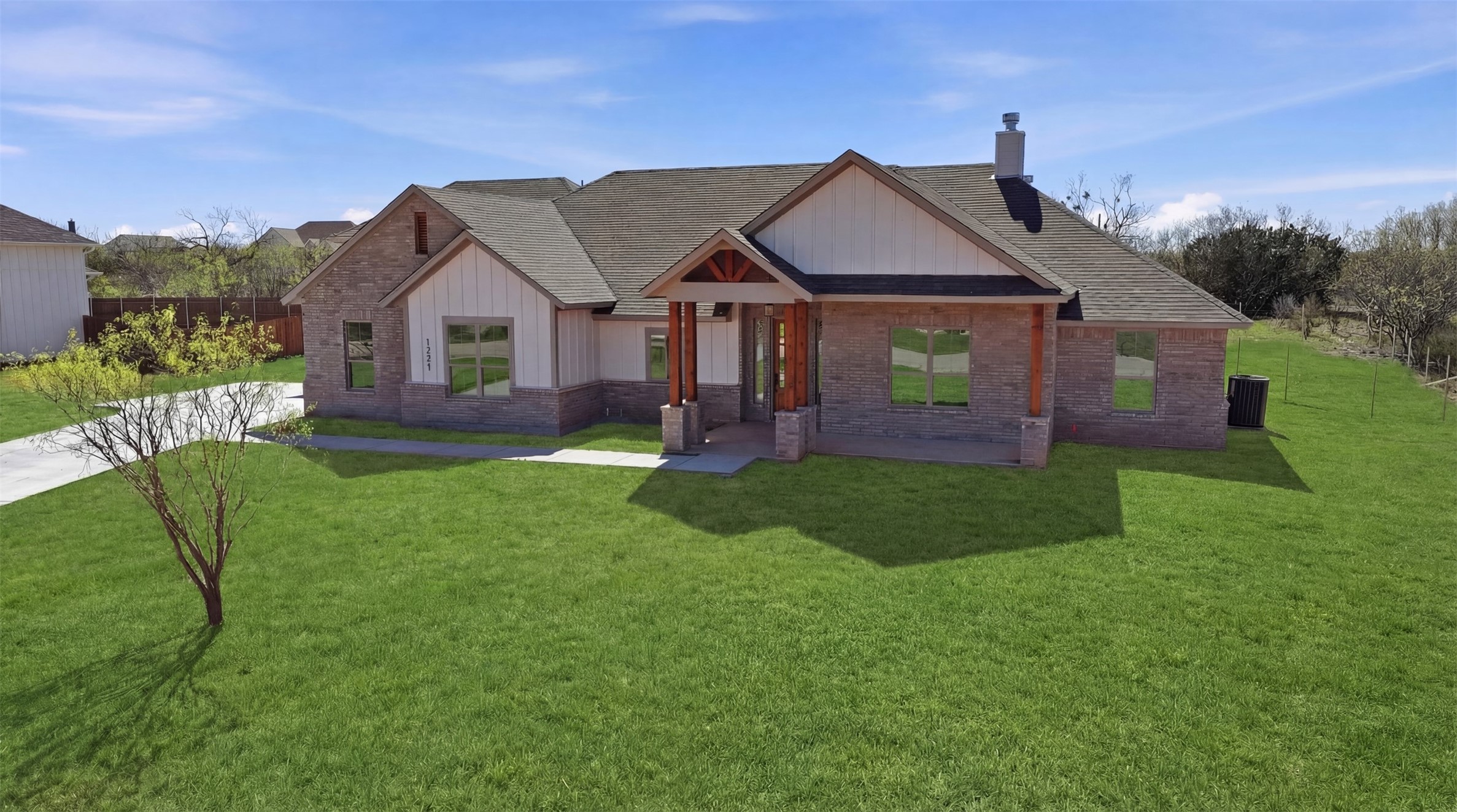 Property photo 01 of 1221 Green Elm Road, Graford, TX 76449 | MLS #21219606