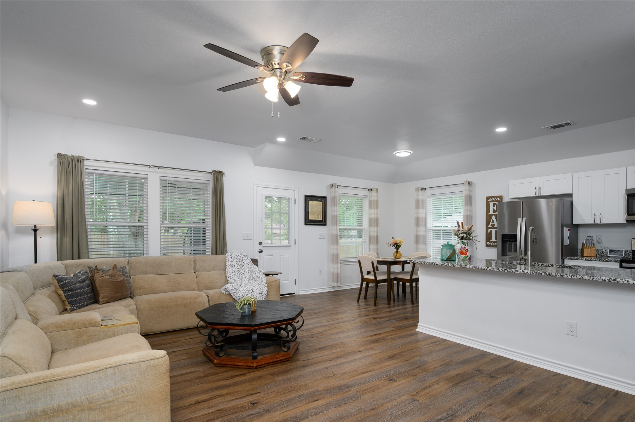 928 W Chase Street, Denison, TX, 75020