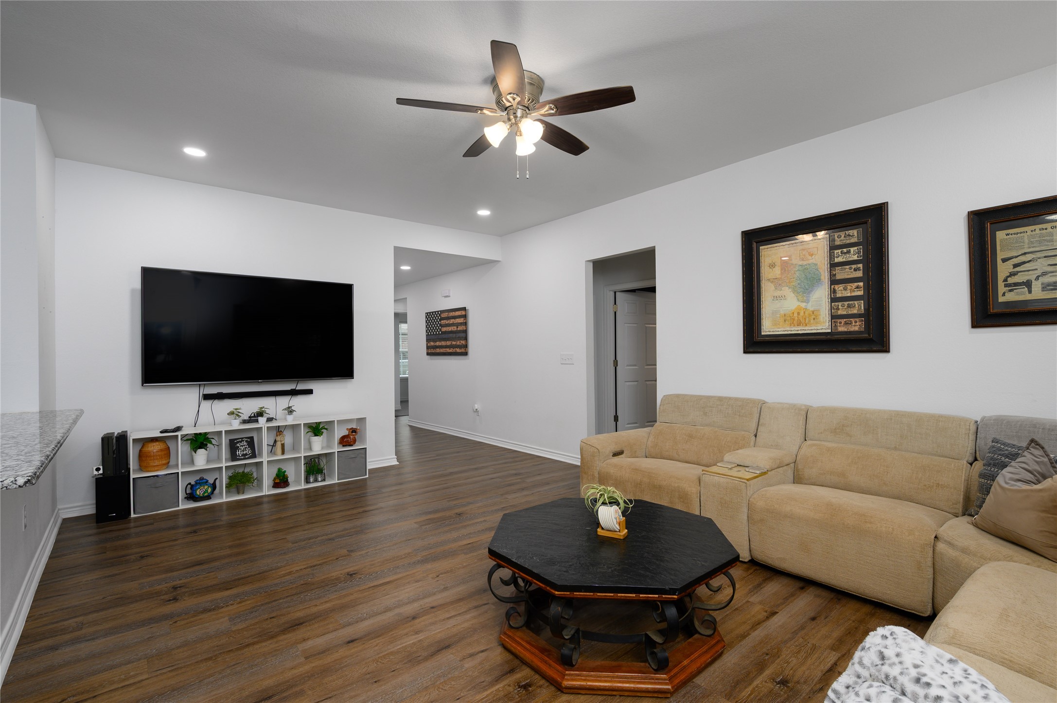 928 W Chase Street, Denison, TX, 75020