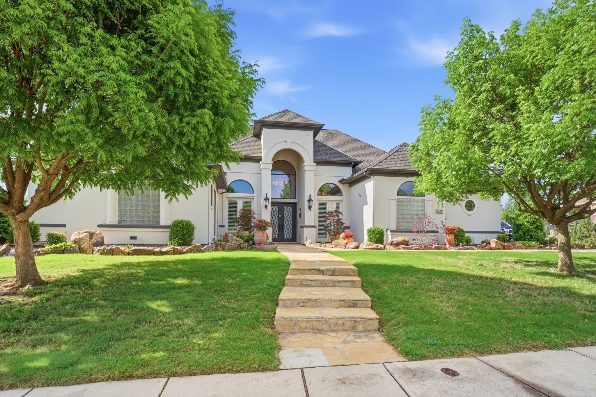 Property photo 01 of MLS #21219939 | MLS #21219939