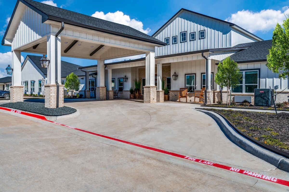 820 W McLeroy Boulevard UNIT&nbsp;2004, Saginaw, TX, 76179