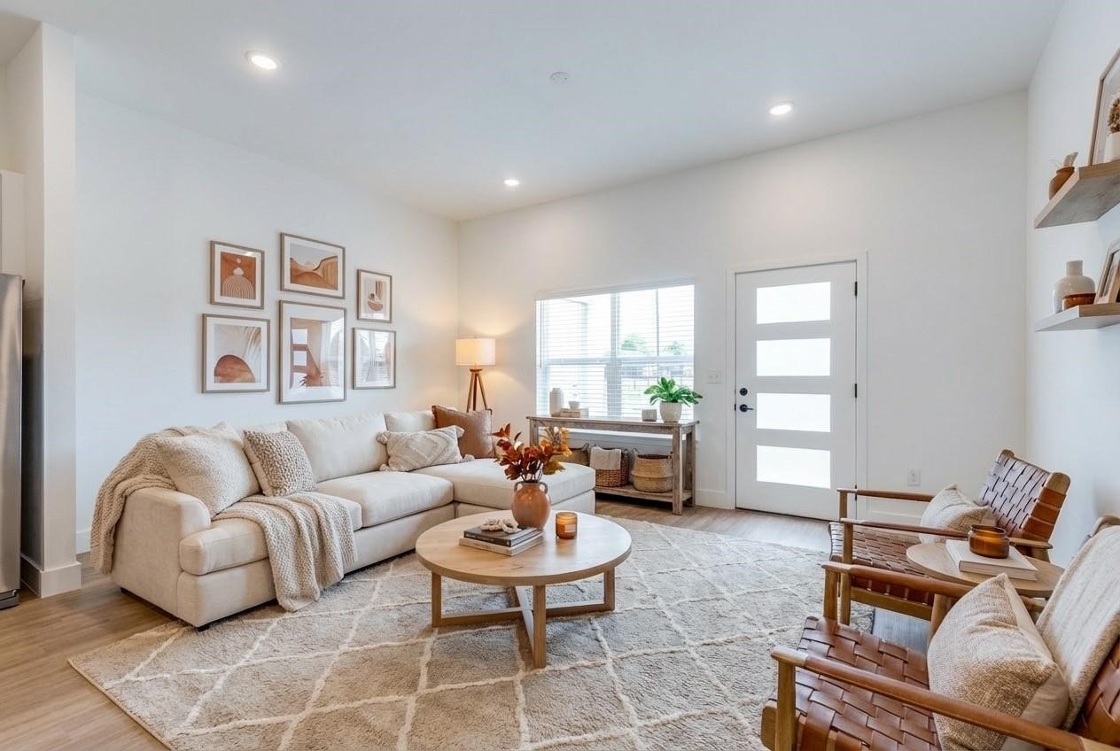 820 W McLeroy Boulevard UNIT&nbsp;2004, Saginaw, TX, 76179