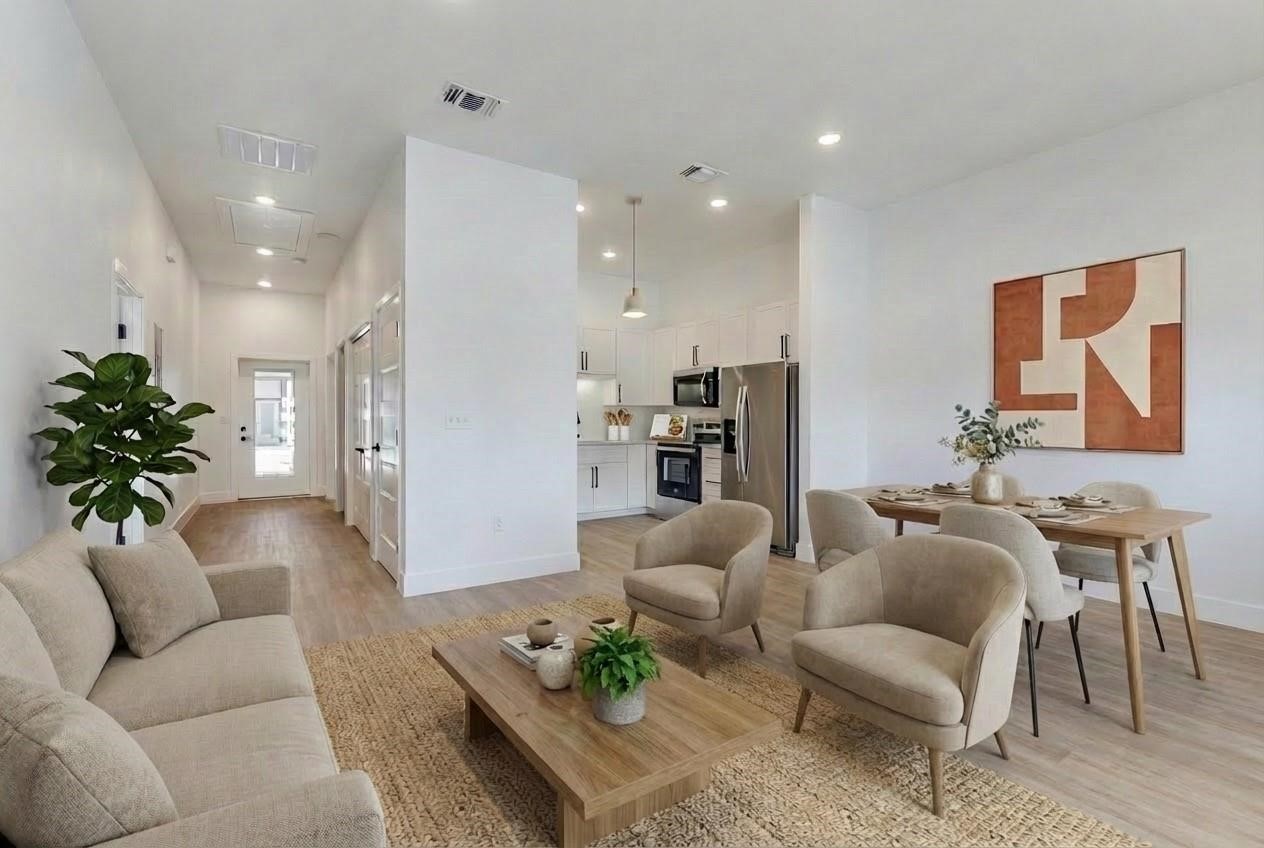 820 W McLeroy Boulevard UNIT&nbsp;2004, Saginaw, TX, 76179